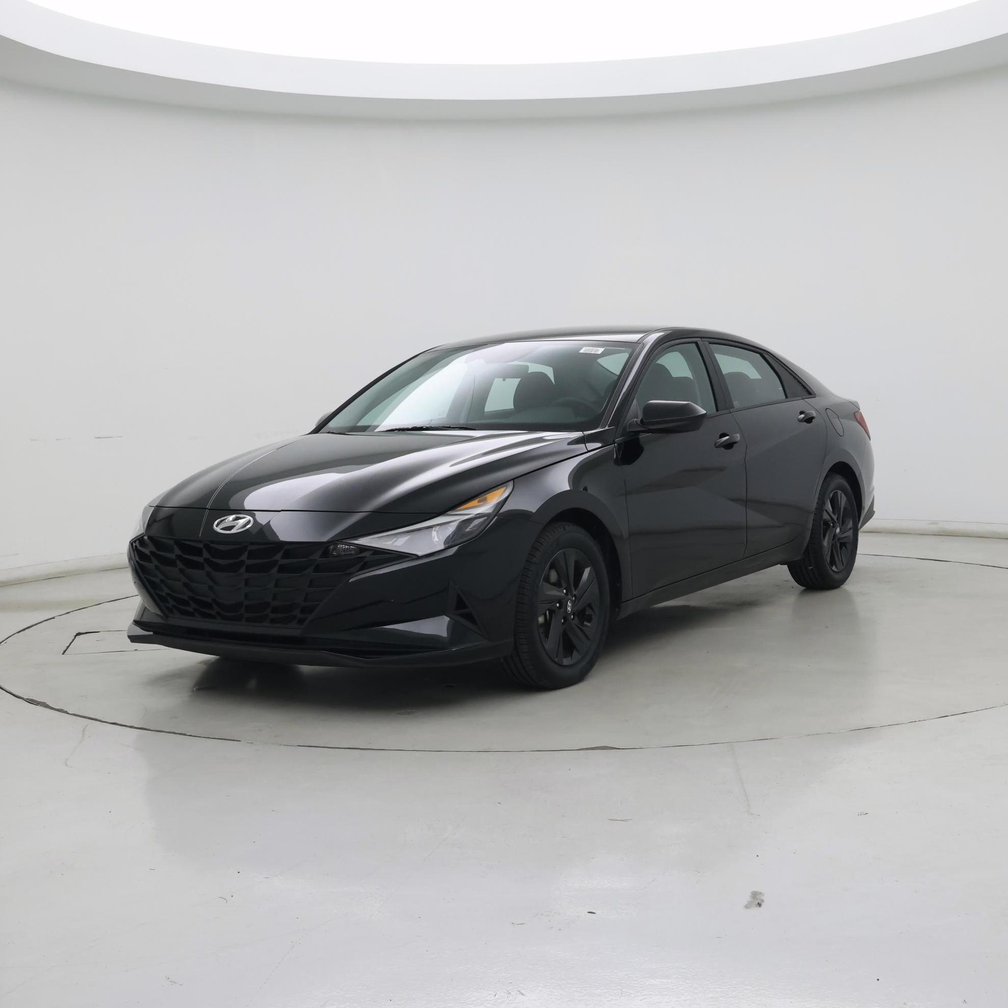 Thumbnail: 2023 Hyundai Elantra - 4