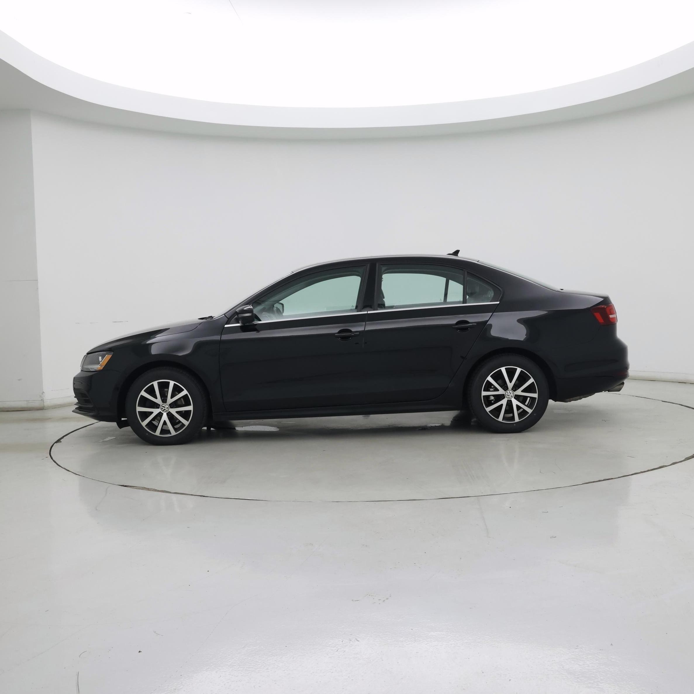 Thumbnail: 2017 Volkswagen Jetta - 3