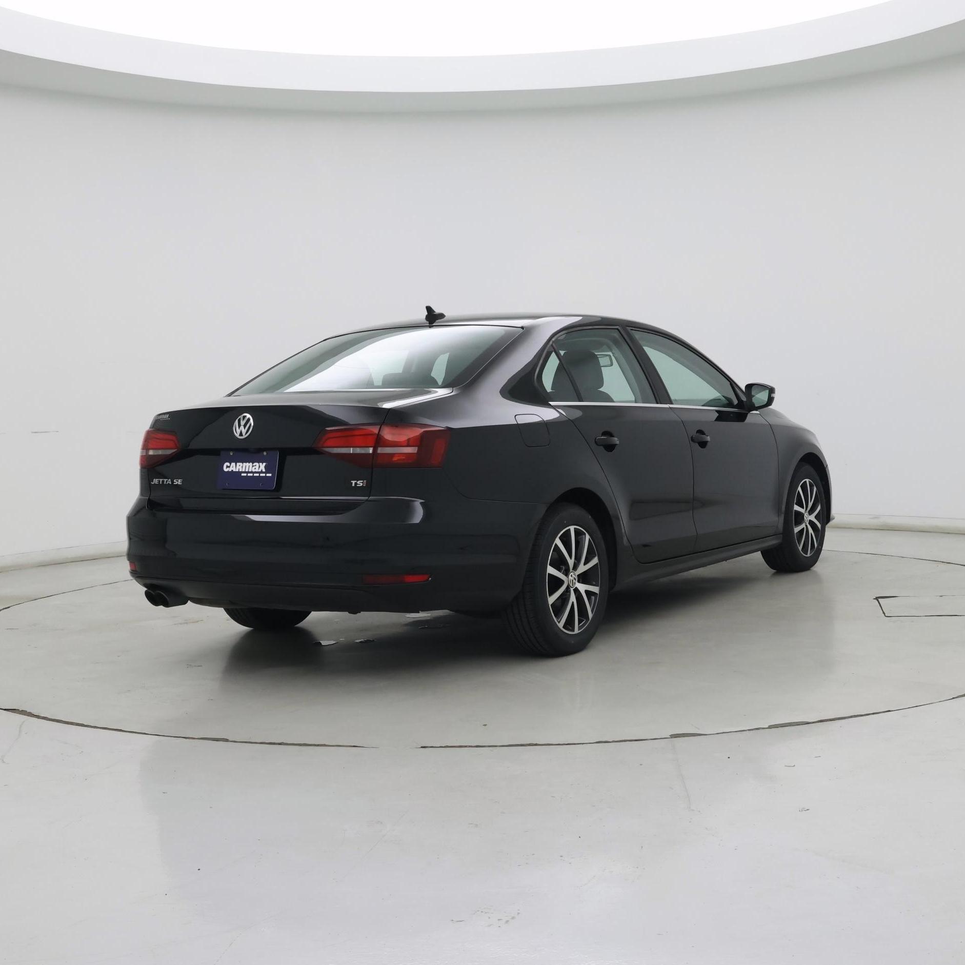 Thumbnail: 2017 Volkswagen Jetta - 8