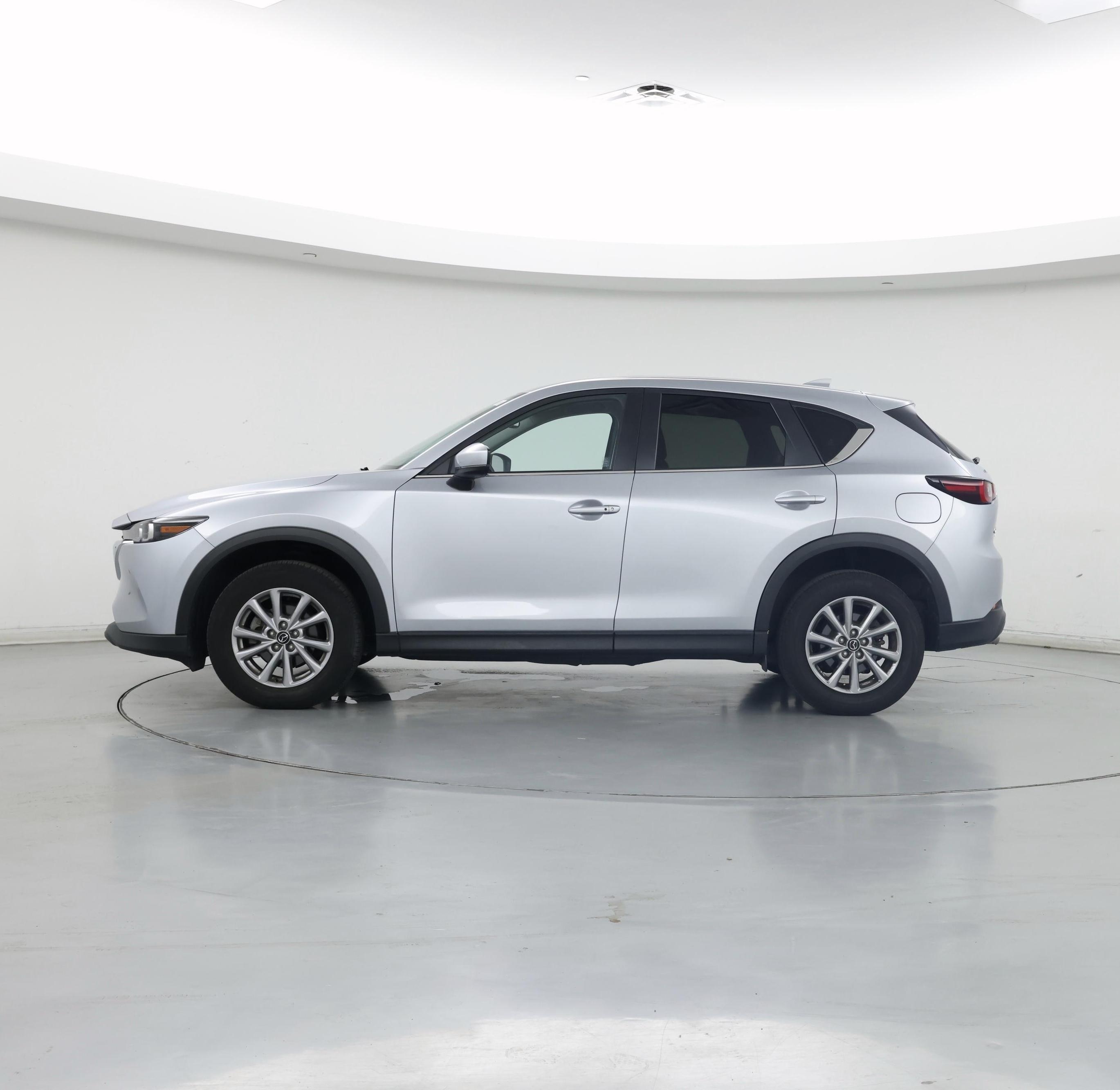 Thumbnail: 2022 Mazda CX-5 - 3