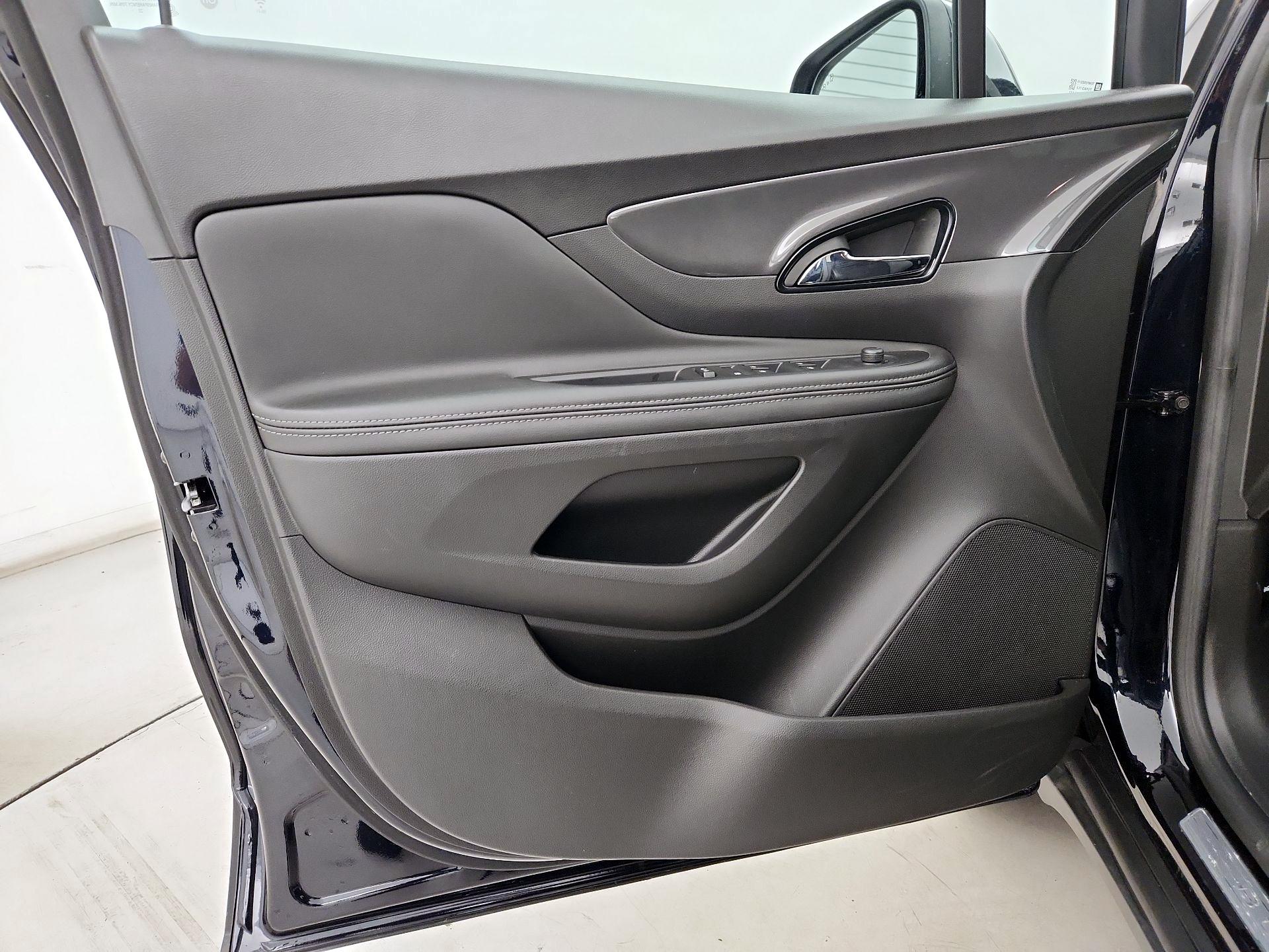 Thumbnail: 2022 Buick Encore - 12