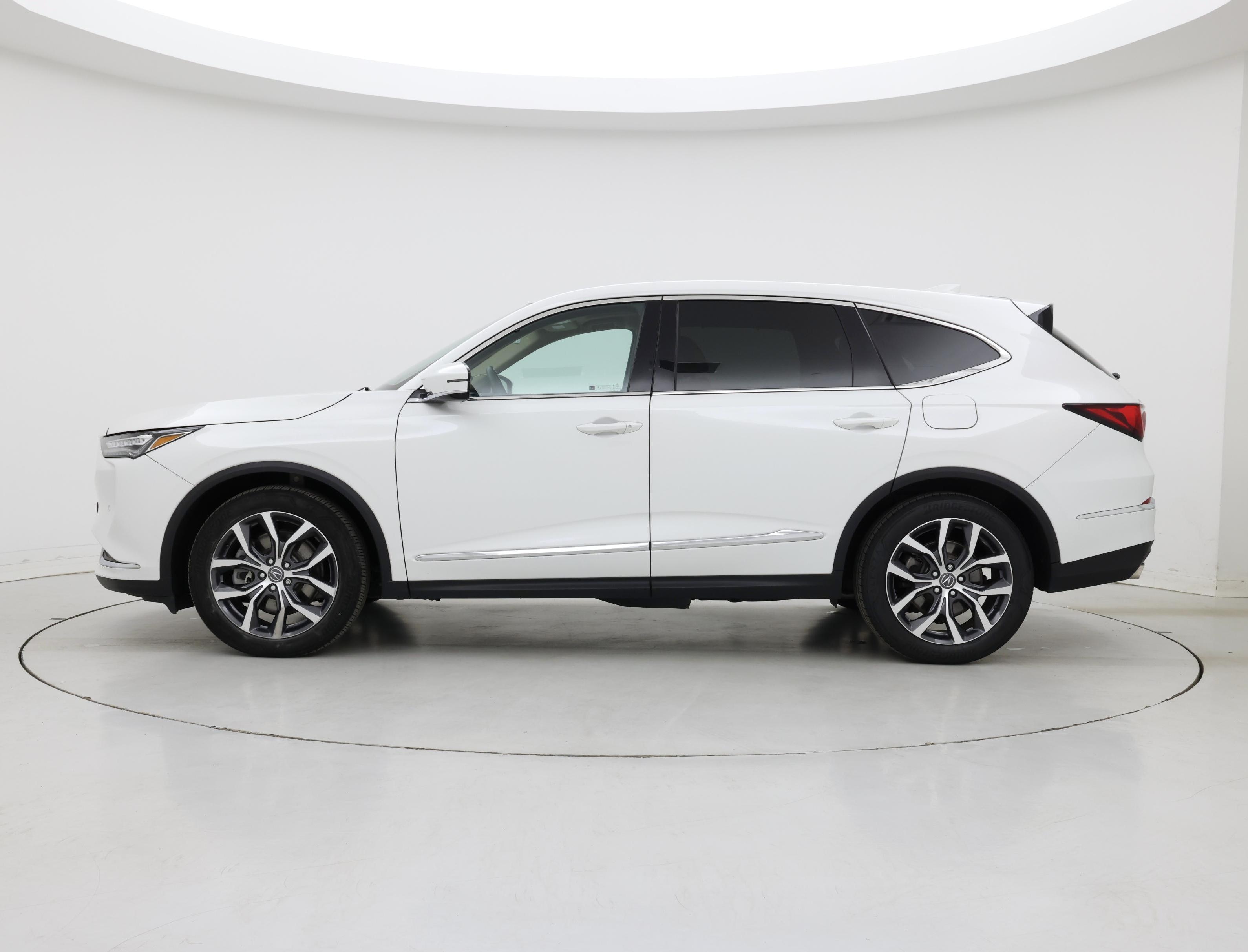 Thumbnail: 2023 Acura MDX - 3
