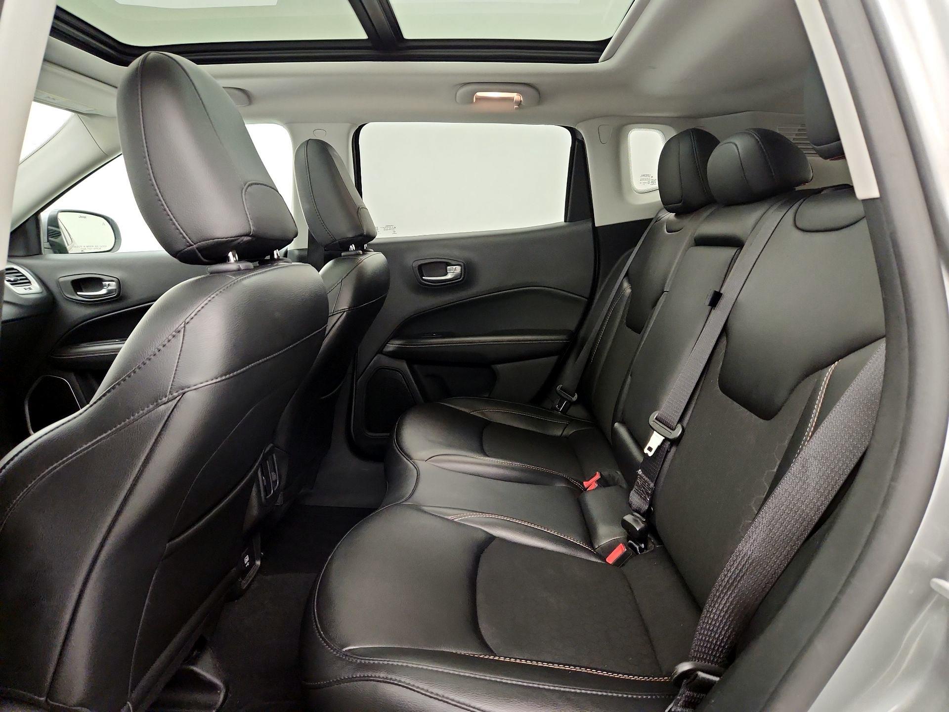 Thumbnail: 2020 Jeep Compass - 20
