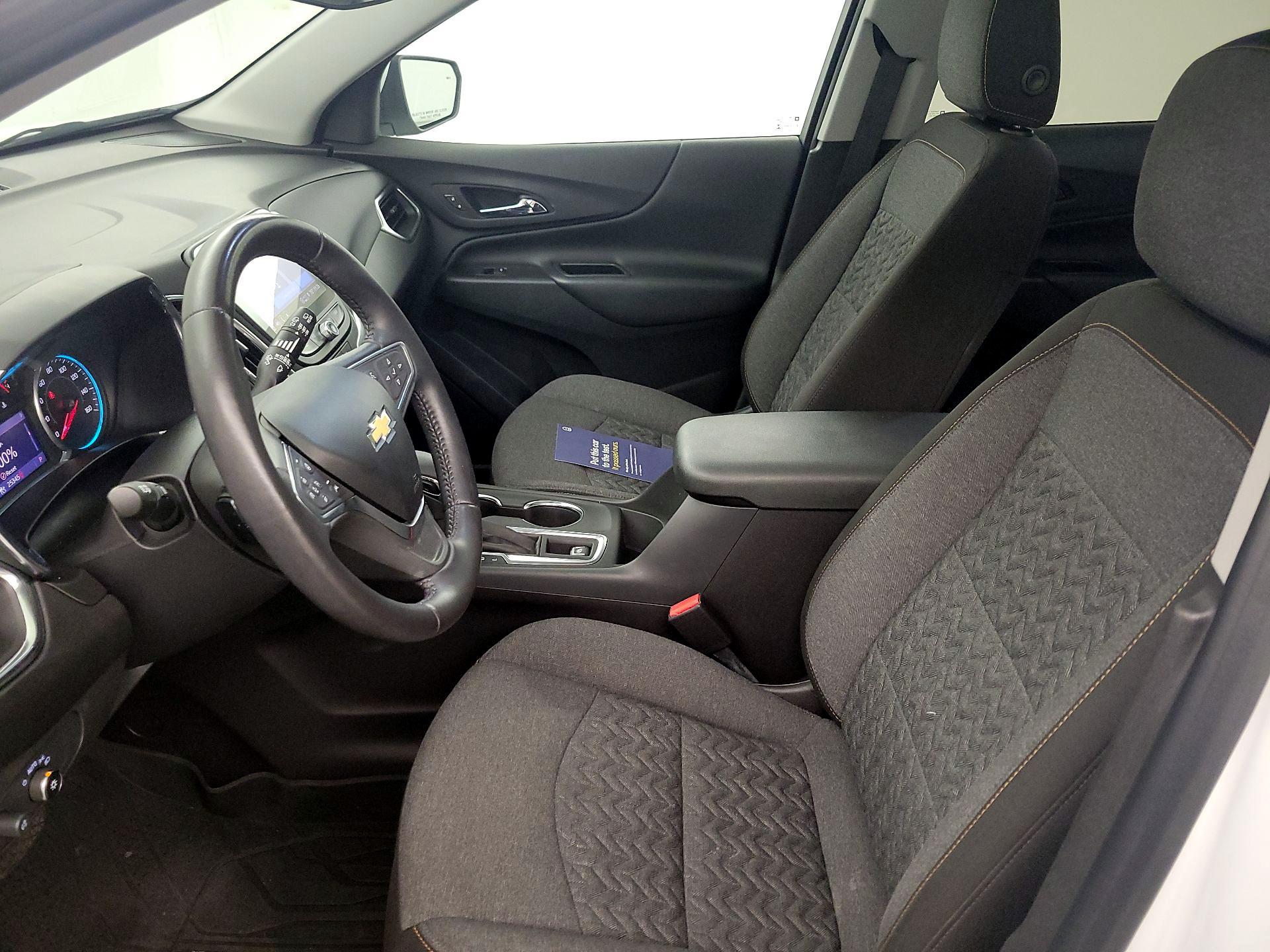 Thumbnail: 2022 Chevrolet Equinox - 11