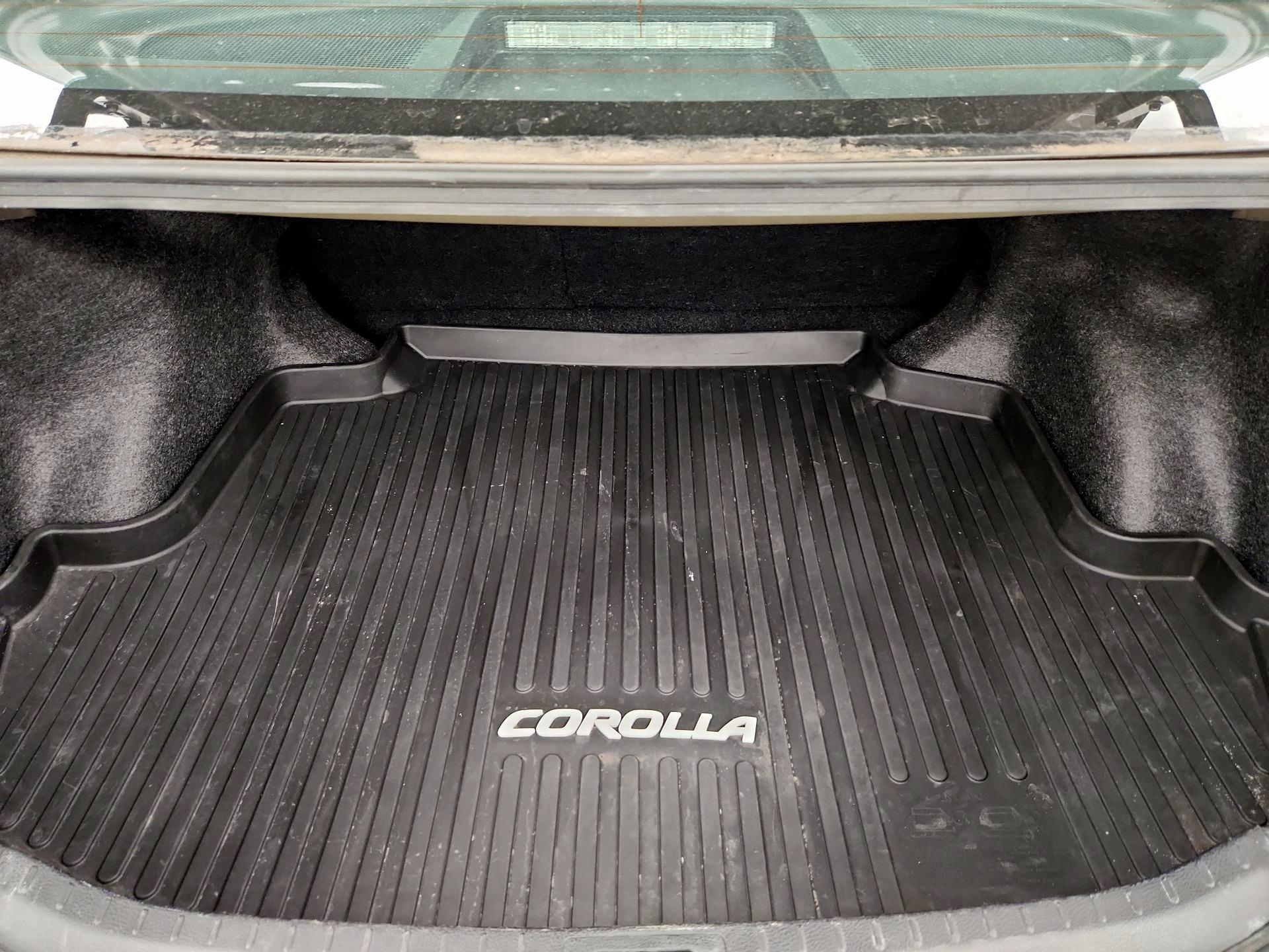 Thumbnail: 2018 Toyota Corolla - 20