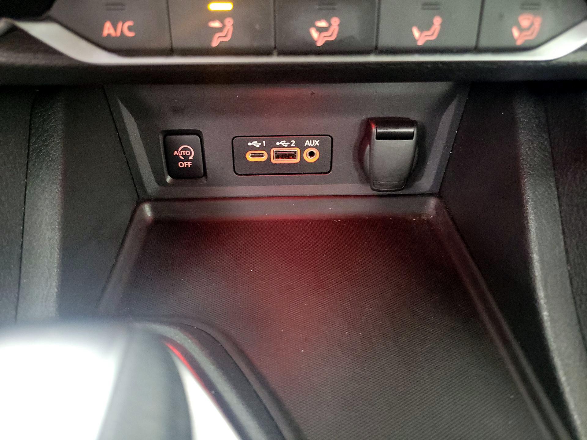 Thumbnail: 2024 Nissan Sentra - 18