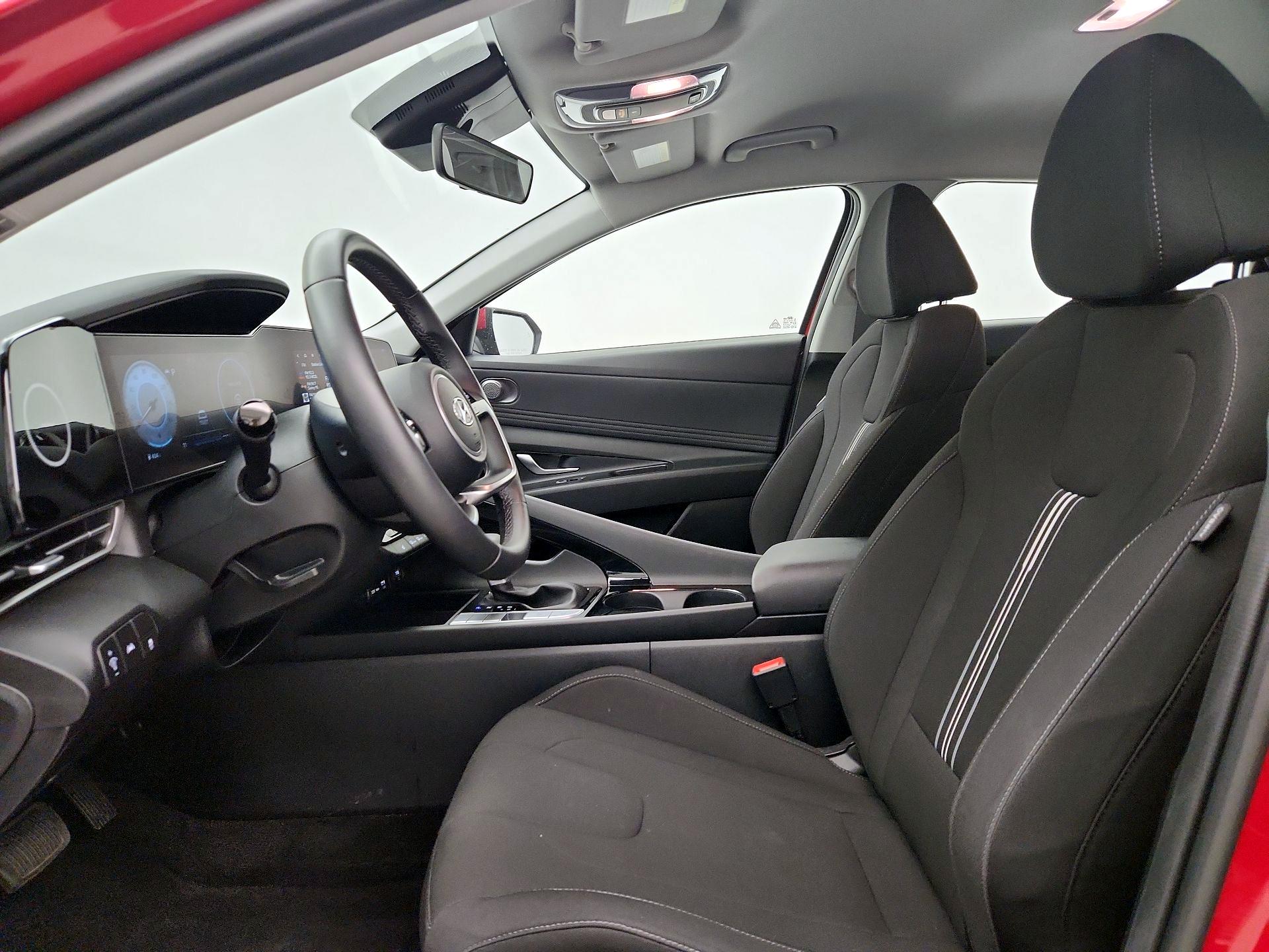 Thumbnail: 2023 Hyundai Elantra - 11