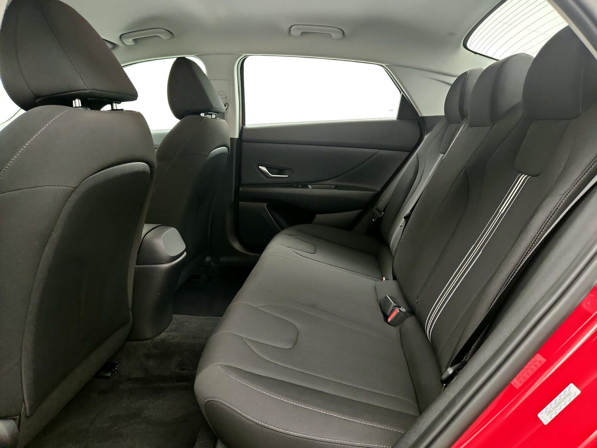 Thumbnail: 2023 Hyundai Elantra - 20