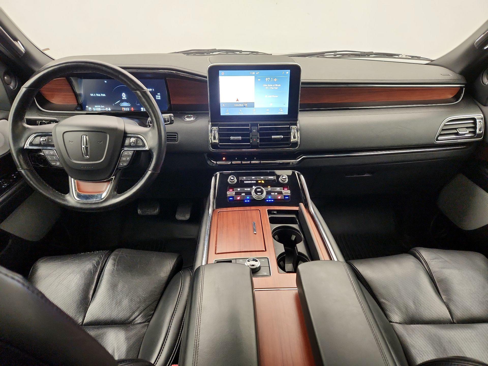 Thumbnail: 2020 Lincoln Navigator - 9