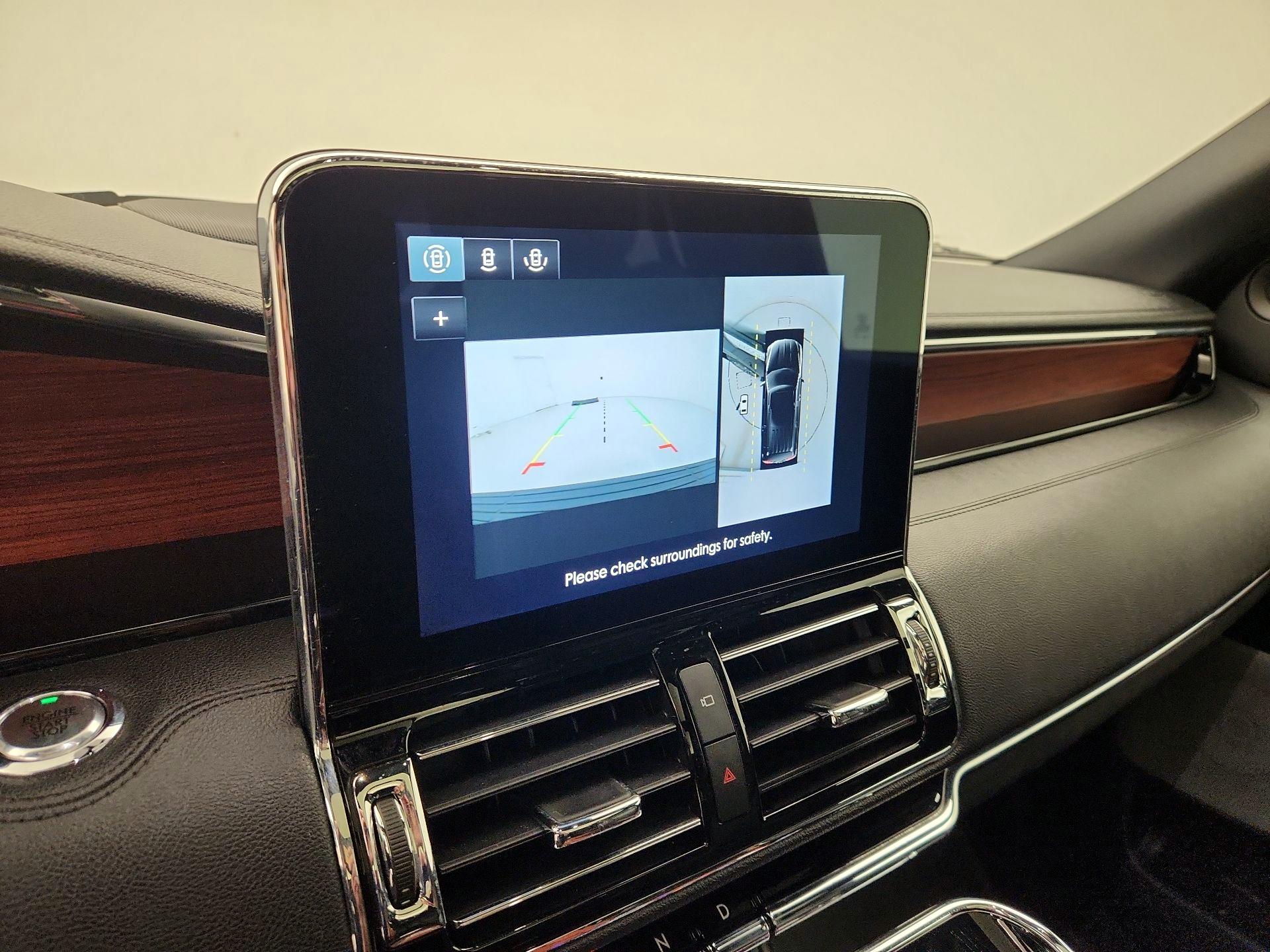 Thumbnail: 2020 Lincoln Navigator - 15