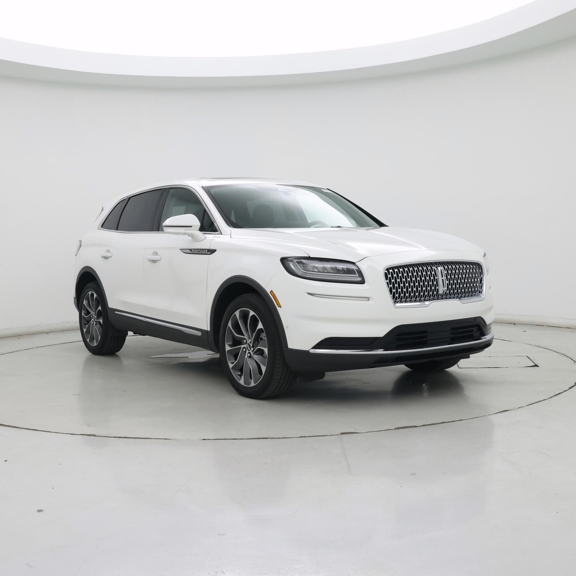 Thumbnail: 2023 Lincoln Nautilus - 1
