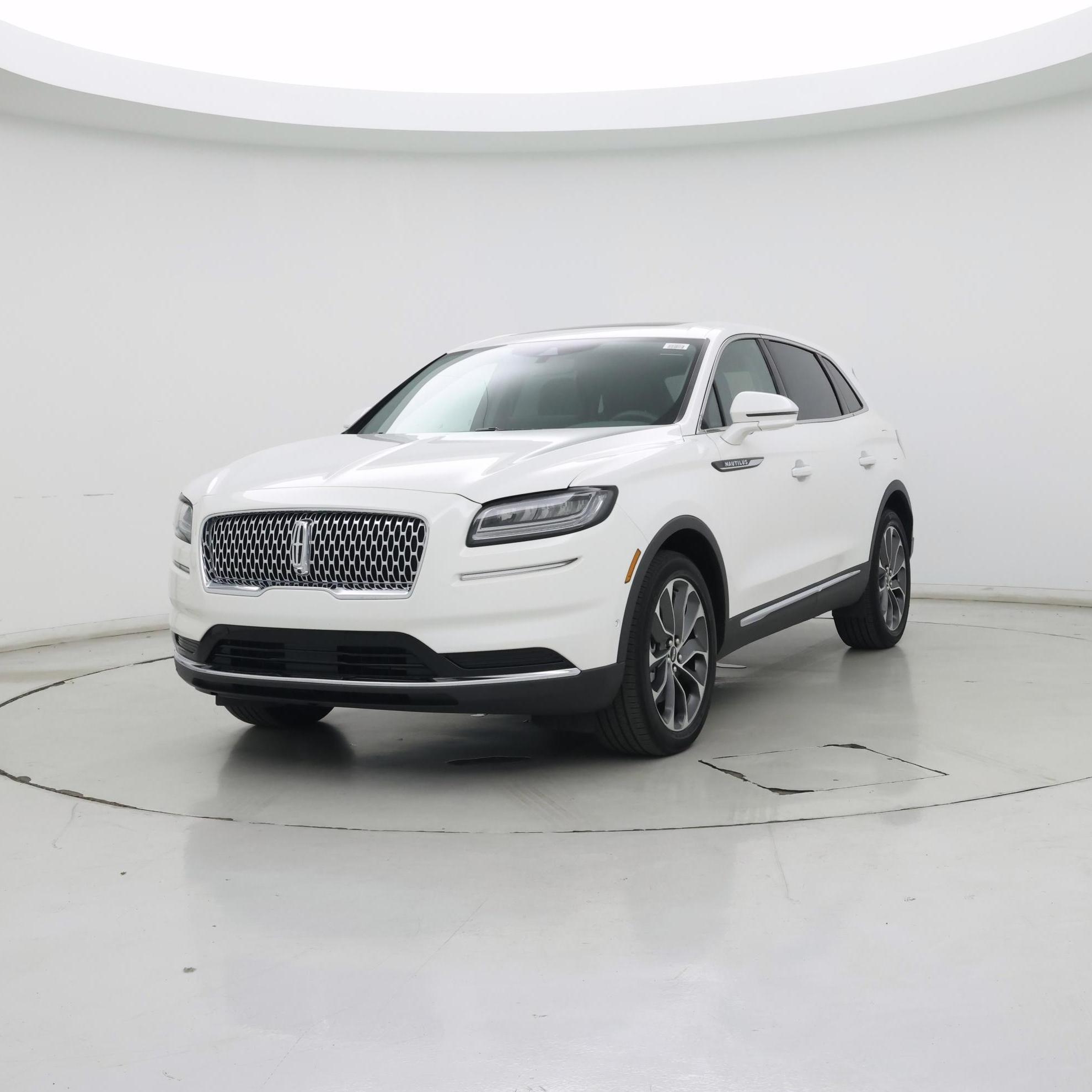 Thumbnail: 2023 Lincoln Nautilus - 4