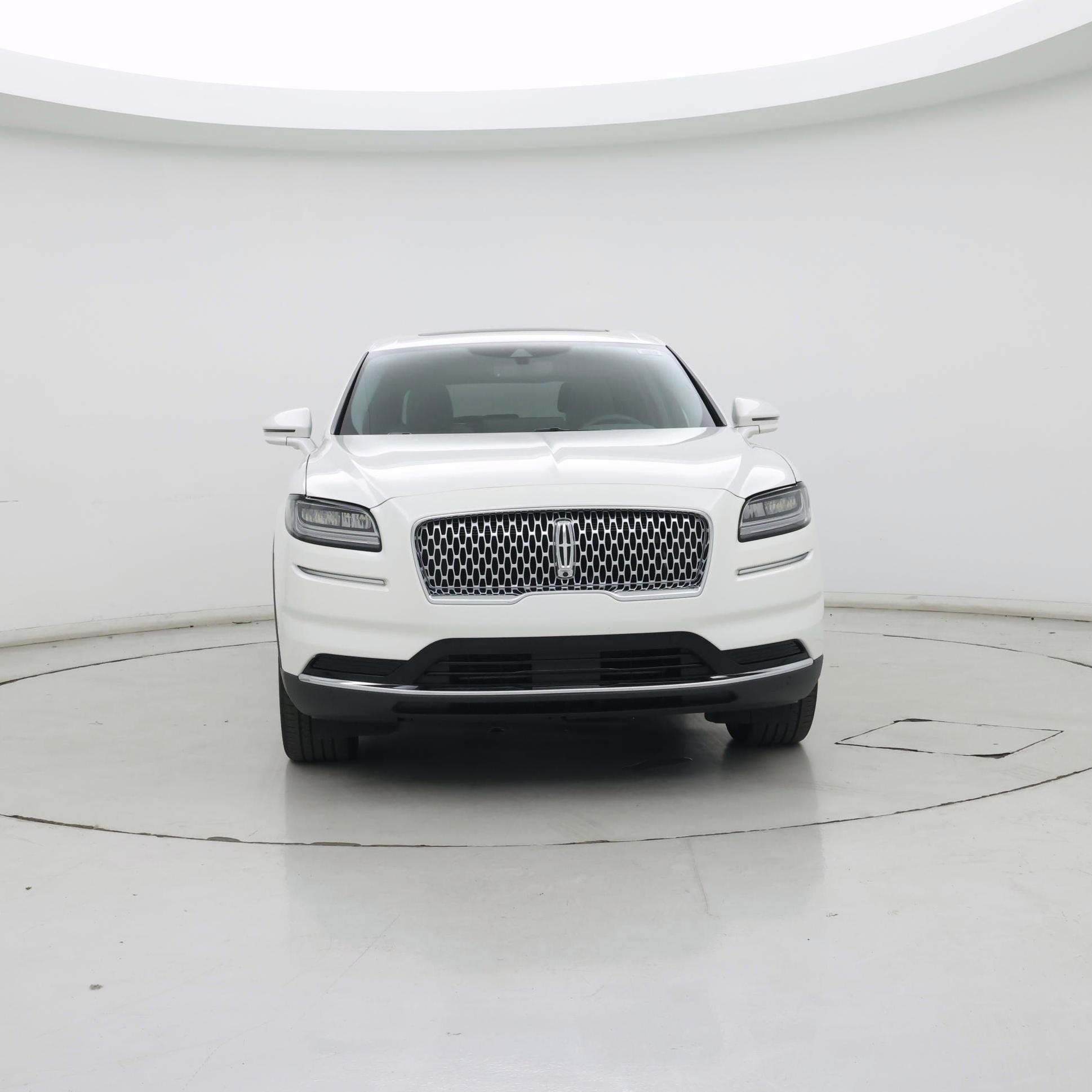Thumbnail: 2023 Lincoln Nautilus - 5