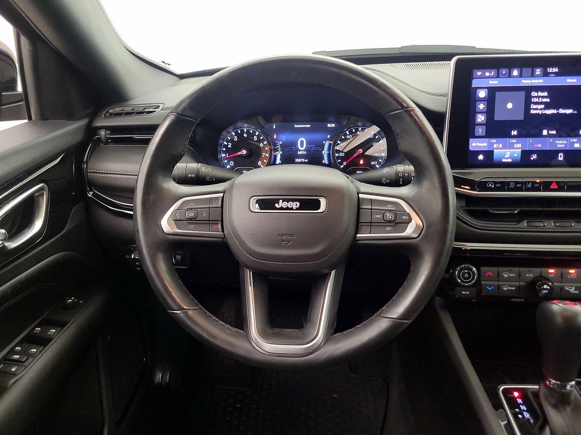 Thumbnail: 2022 Jeep Compass - 10