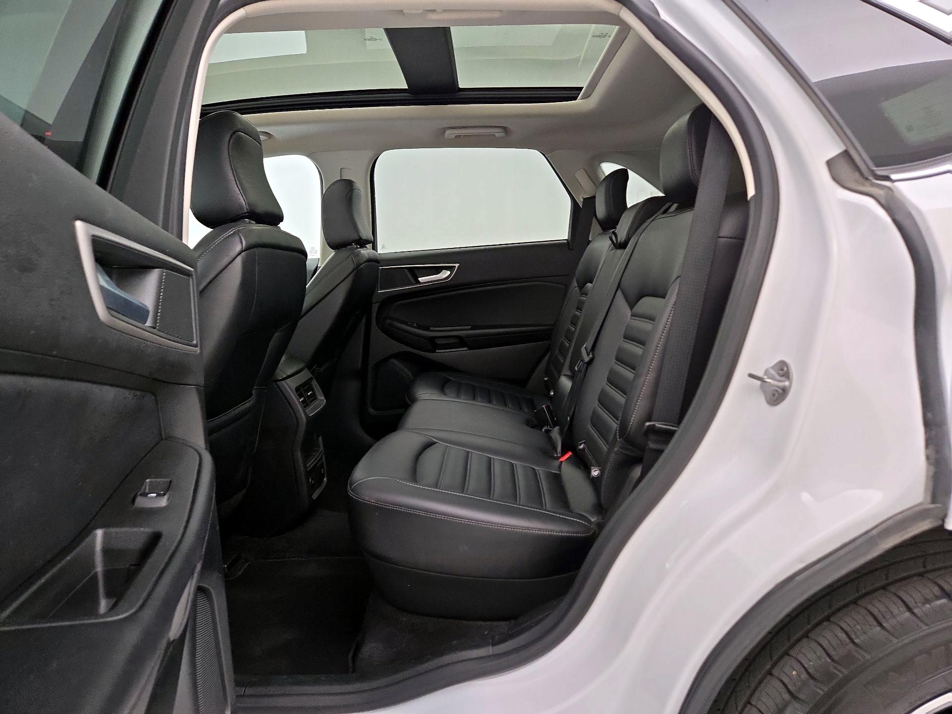 Thumbnail: 2022 Ford Edge - 20