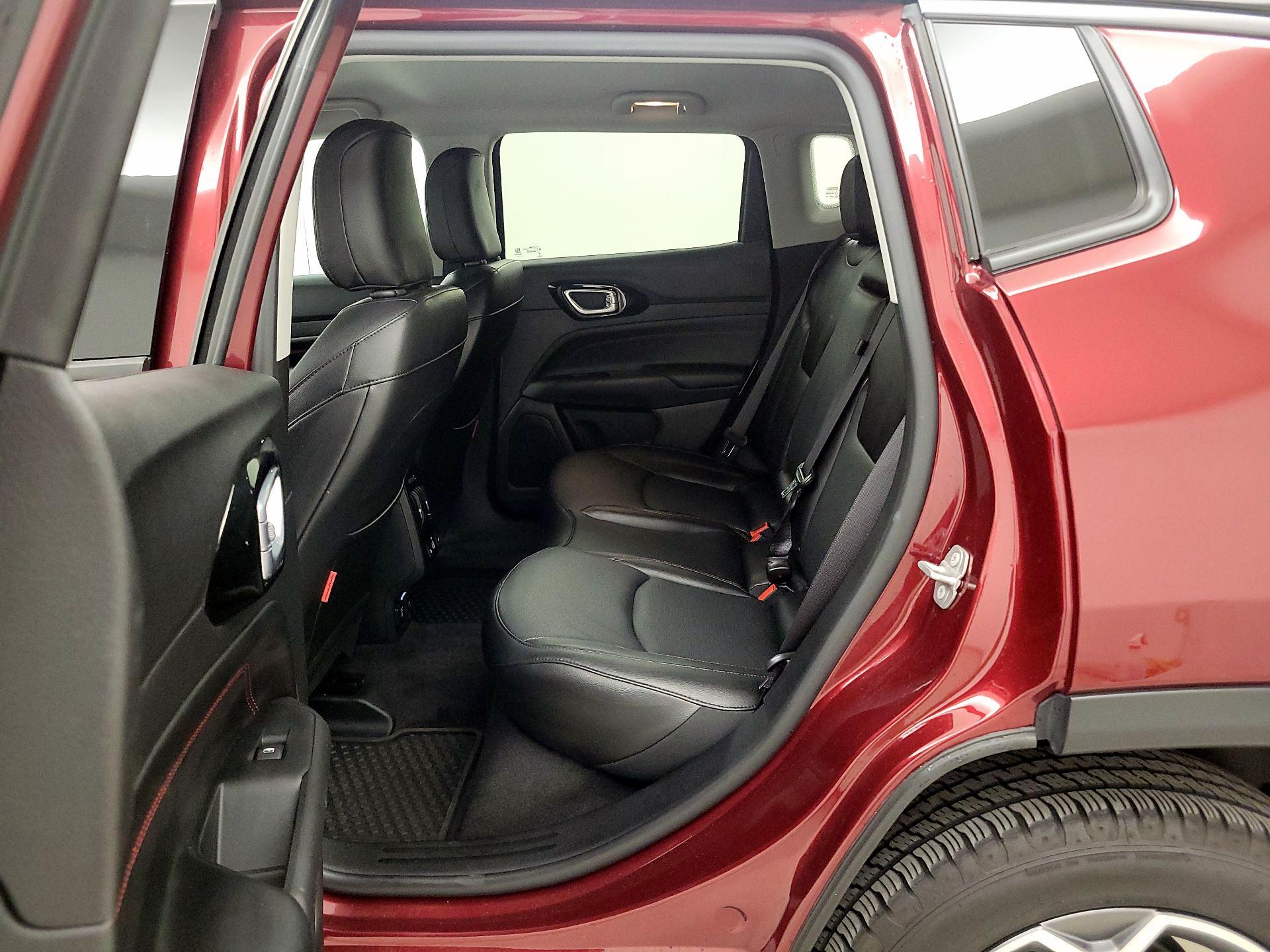 Thumbnail: 2022 Jeep Compass - 20