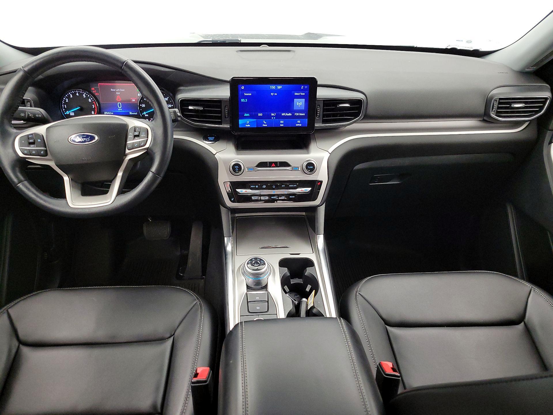 Thumbnail: 2022 Ford Explorer - 9