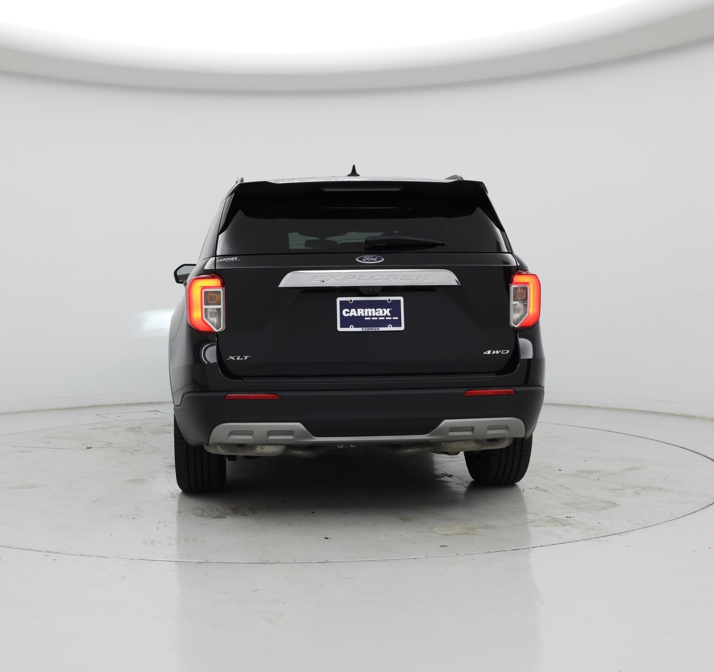 Thumbnail: 2022 Ford Explorer - 6