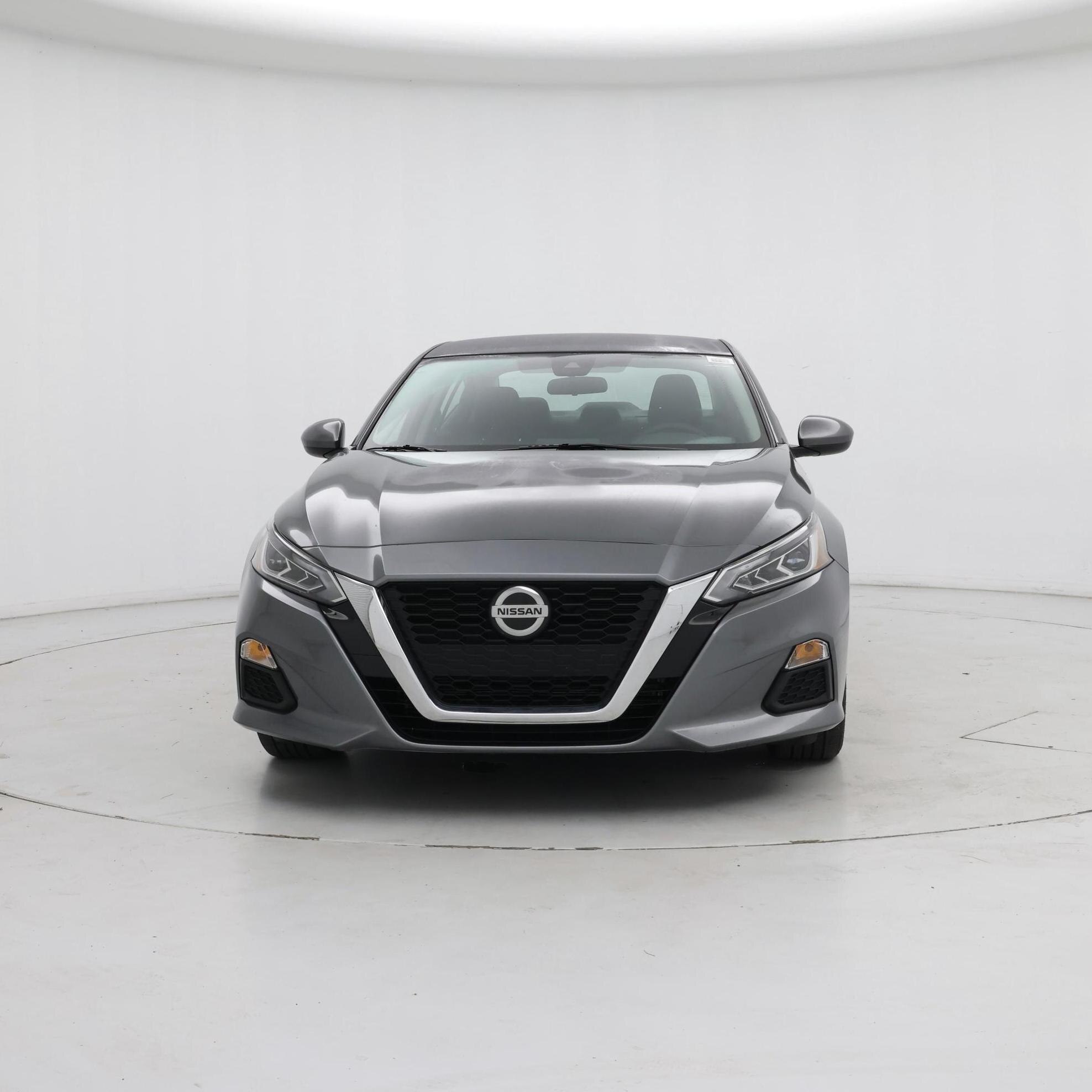 Thumbnail: 2022 Nissan Altima - 5