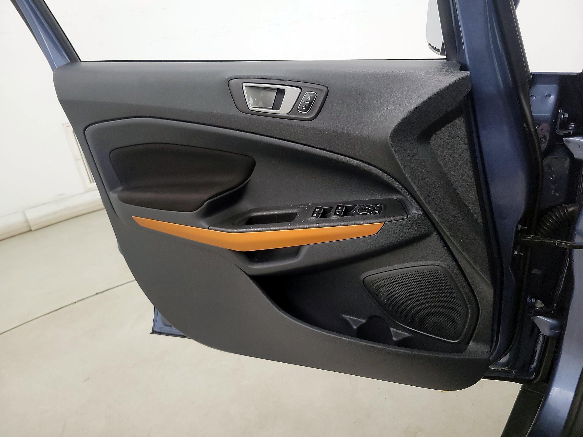 Thumbnail: 2022 Ford EcoSport - 12