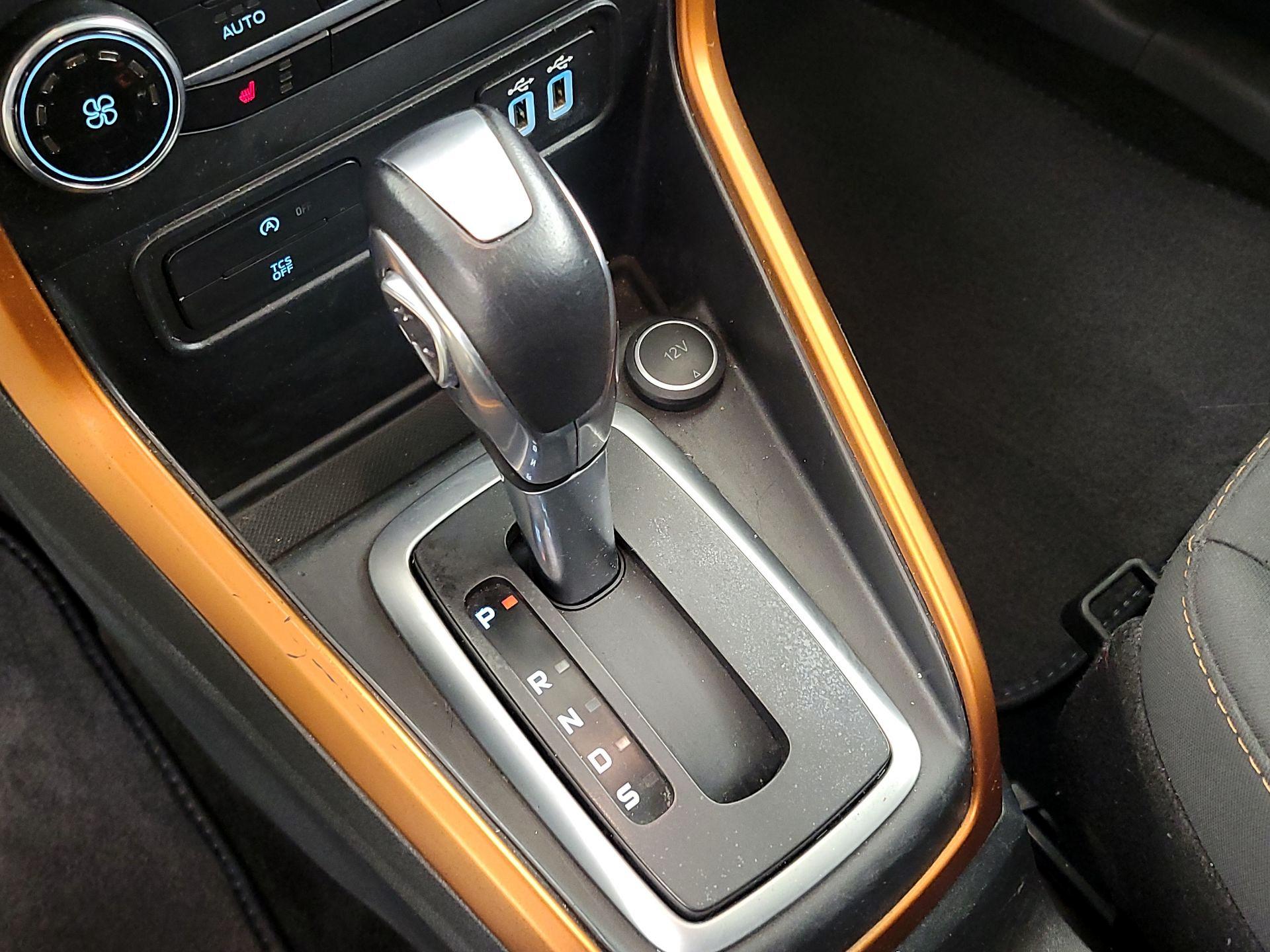 Thumbnail: 2022 Ford EcoSport - 18