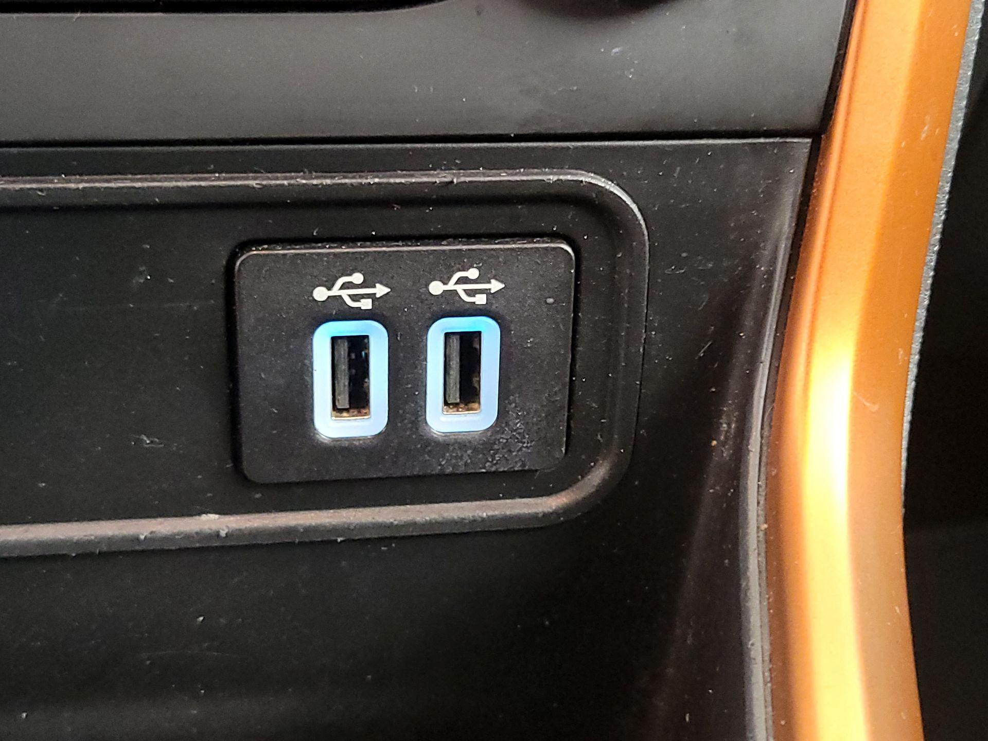 Thumbnail: 2022 Ford EcoSport - 19