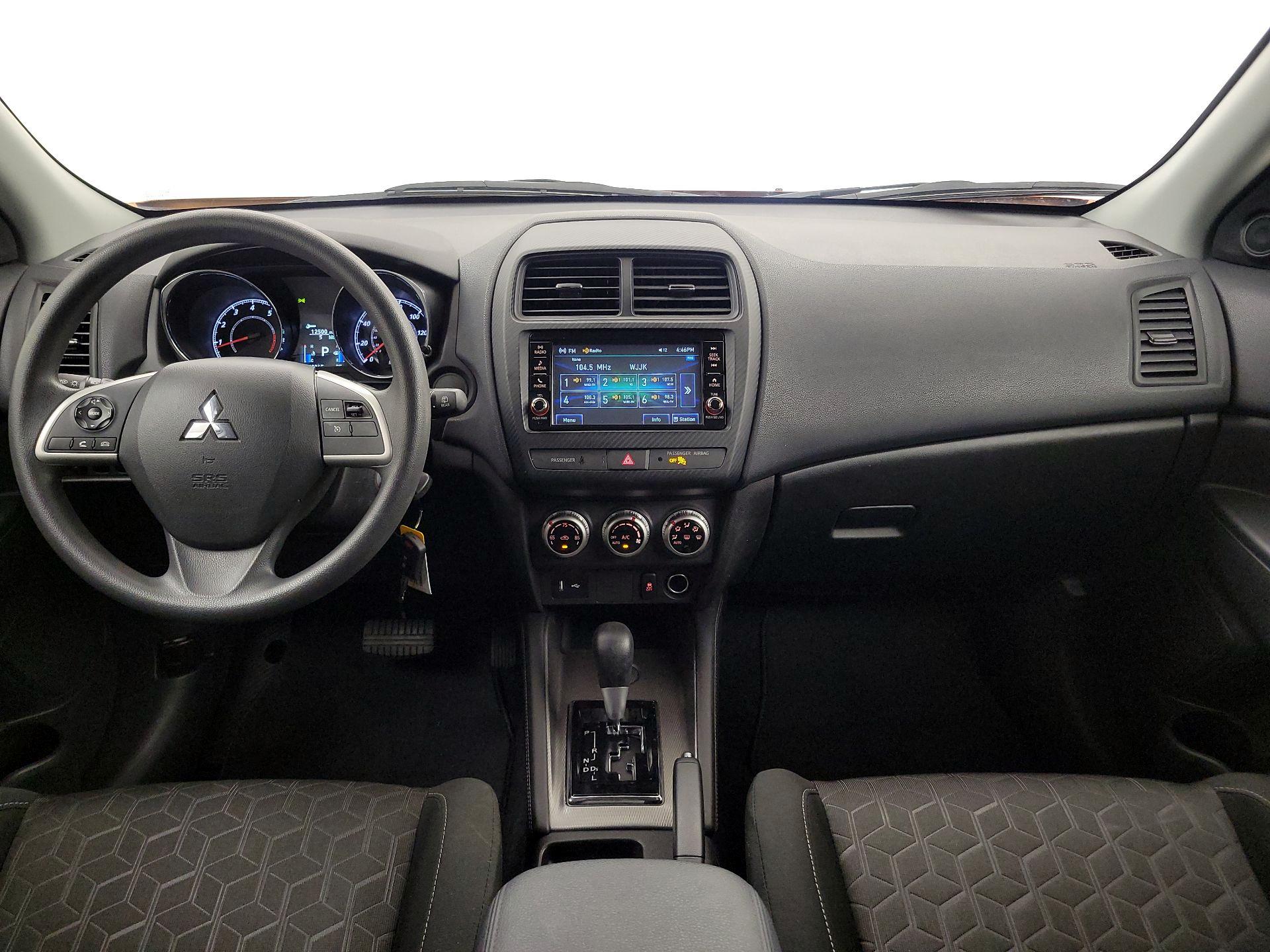 Thumbnail: 2022 Mitsubishi Outlander Sport - 9