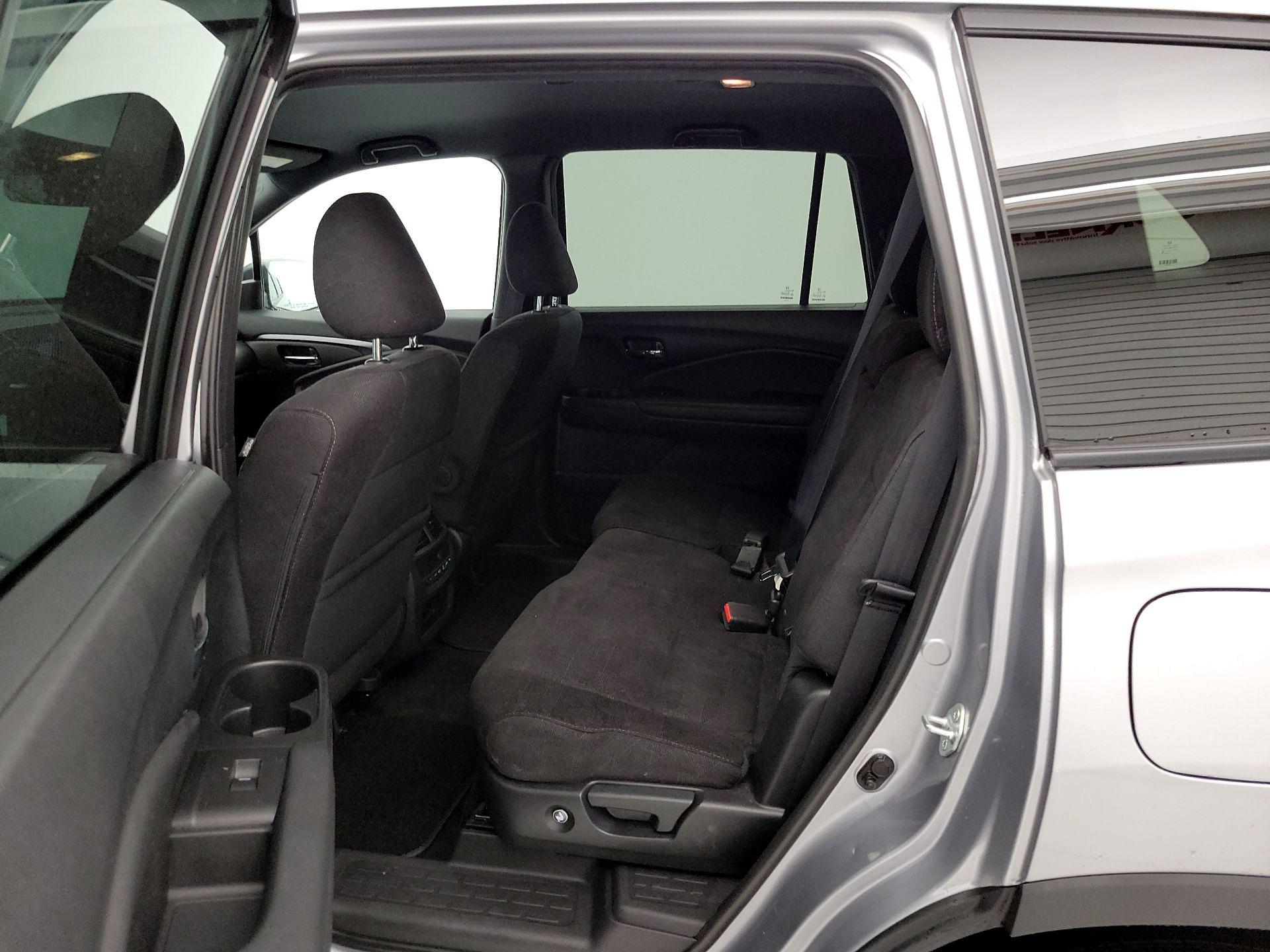 Thumbnail: 2022 Honda Pilot - 19