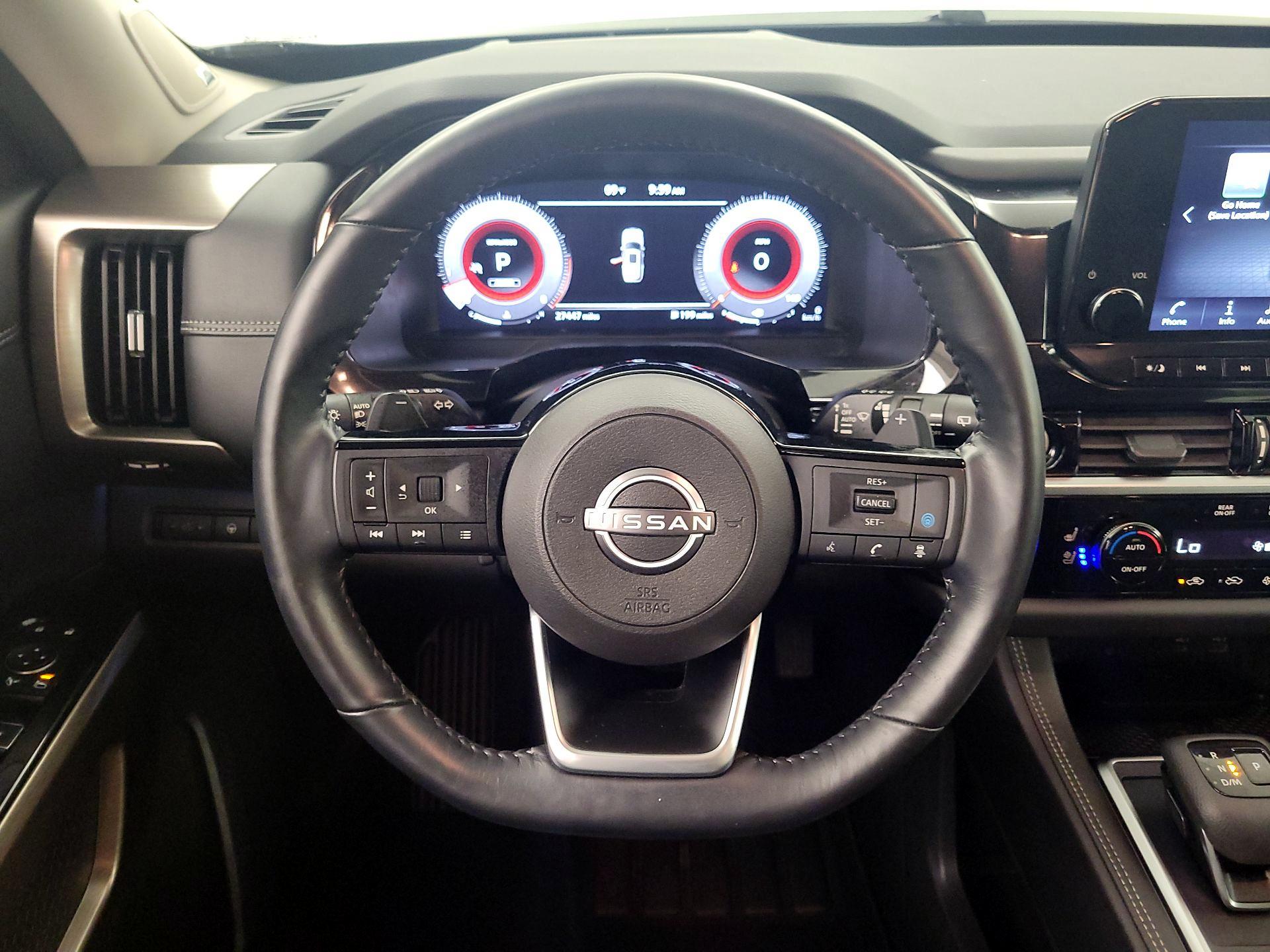 Thumbnail: 2022 Nissan Pathfinder - 10