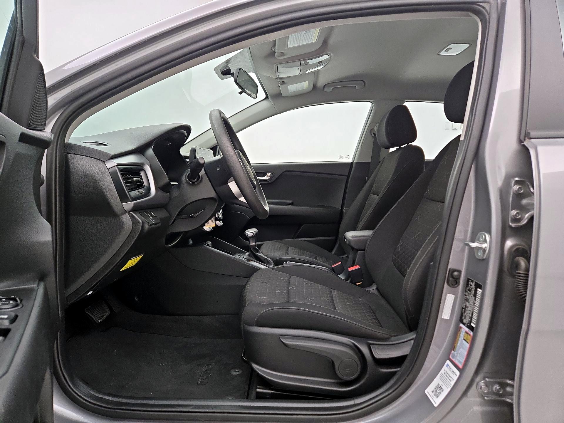 Thumbnail: 2023 Kia Rio - 11