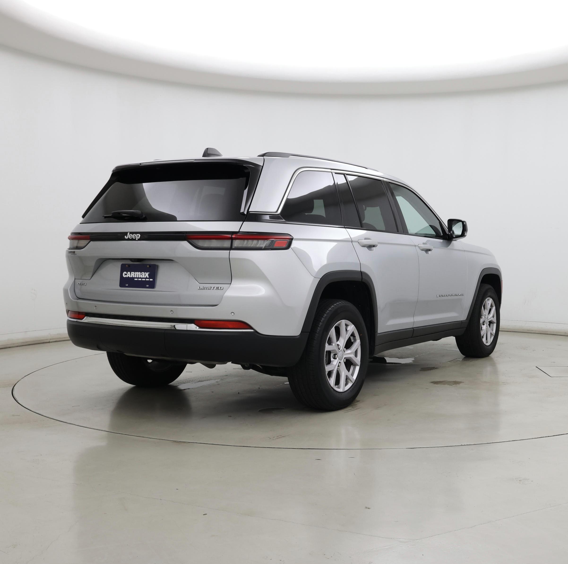 Thumbnail: 2022 Jeep Grand Cherokee - 8