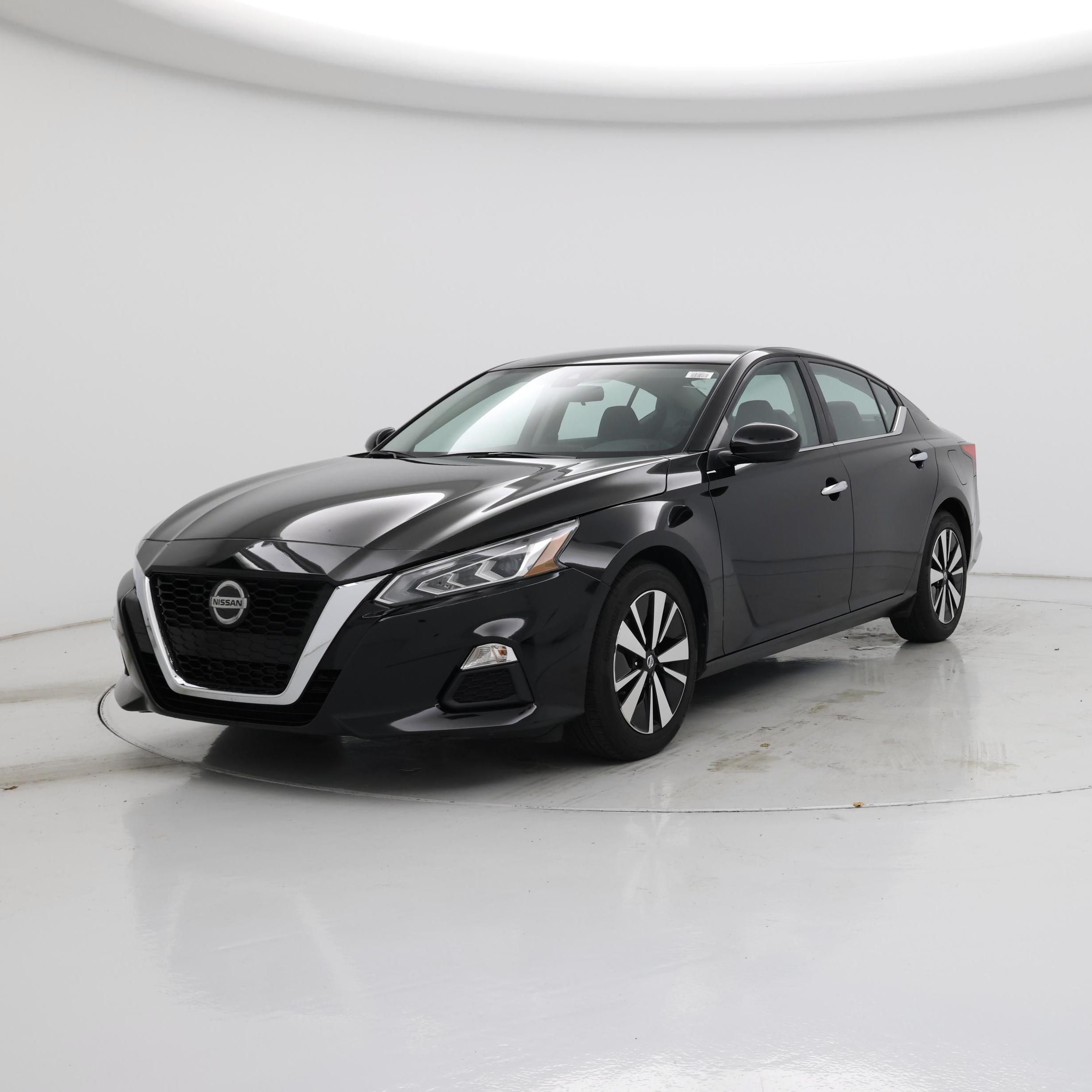 Thumbnail: 2022 Nissan Altima - 4
