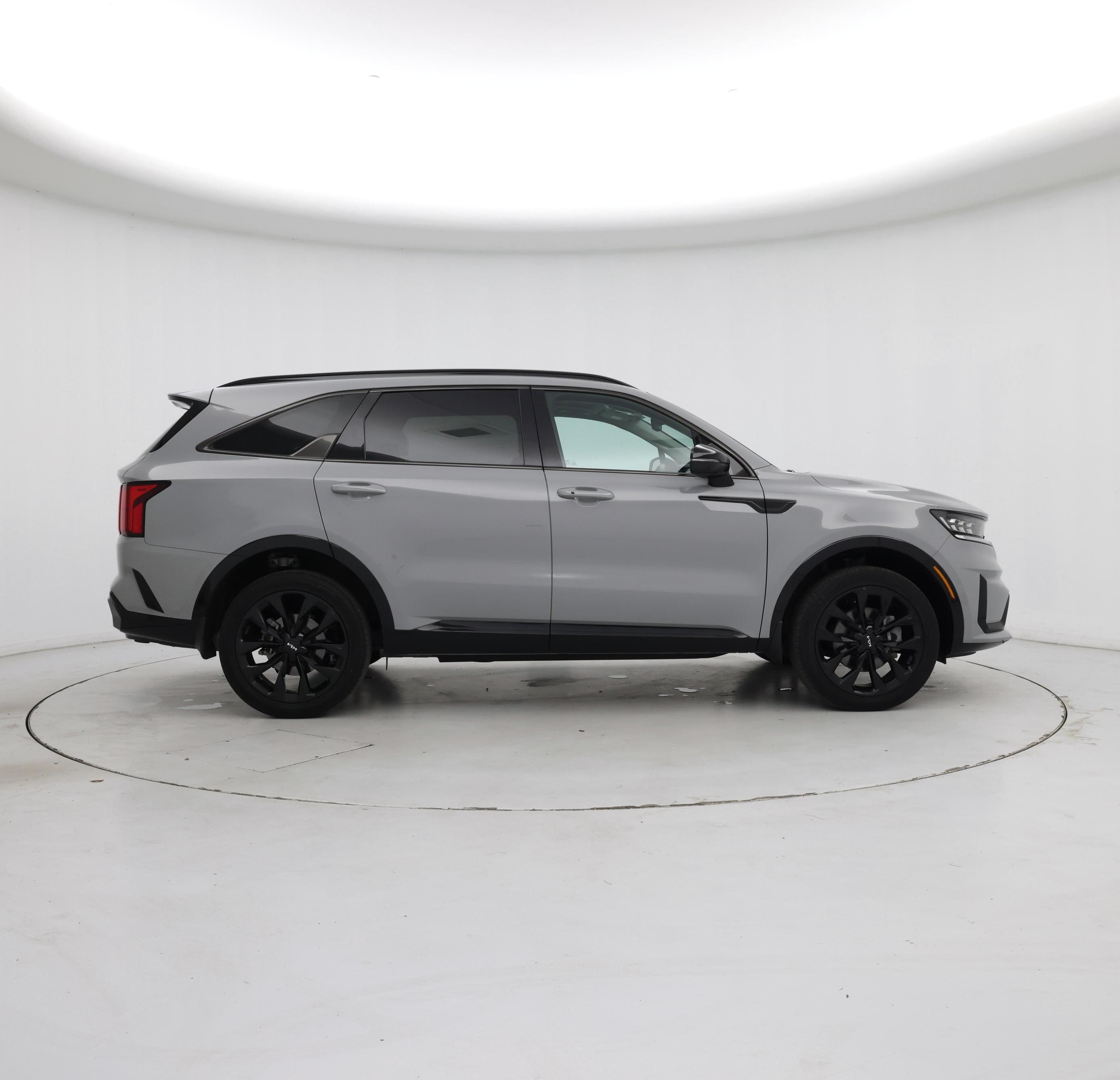 Thumbnail: 2023 Kia Sorento - 7