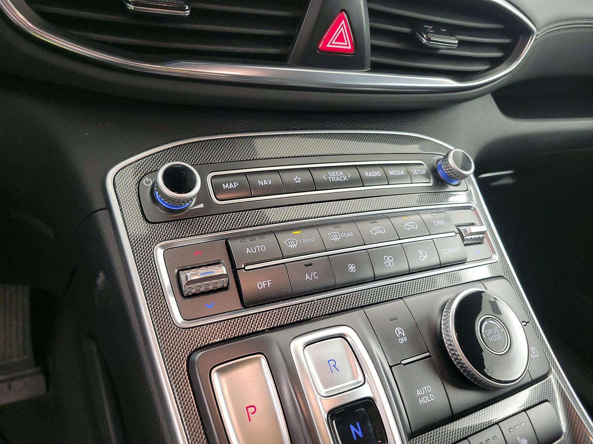 Thumbnail: 2023 Hyundai Santa Fe - 17