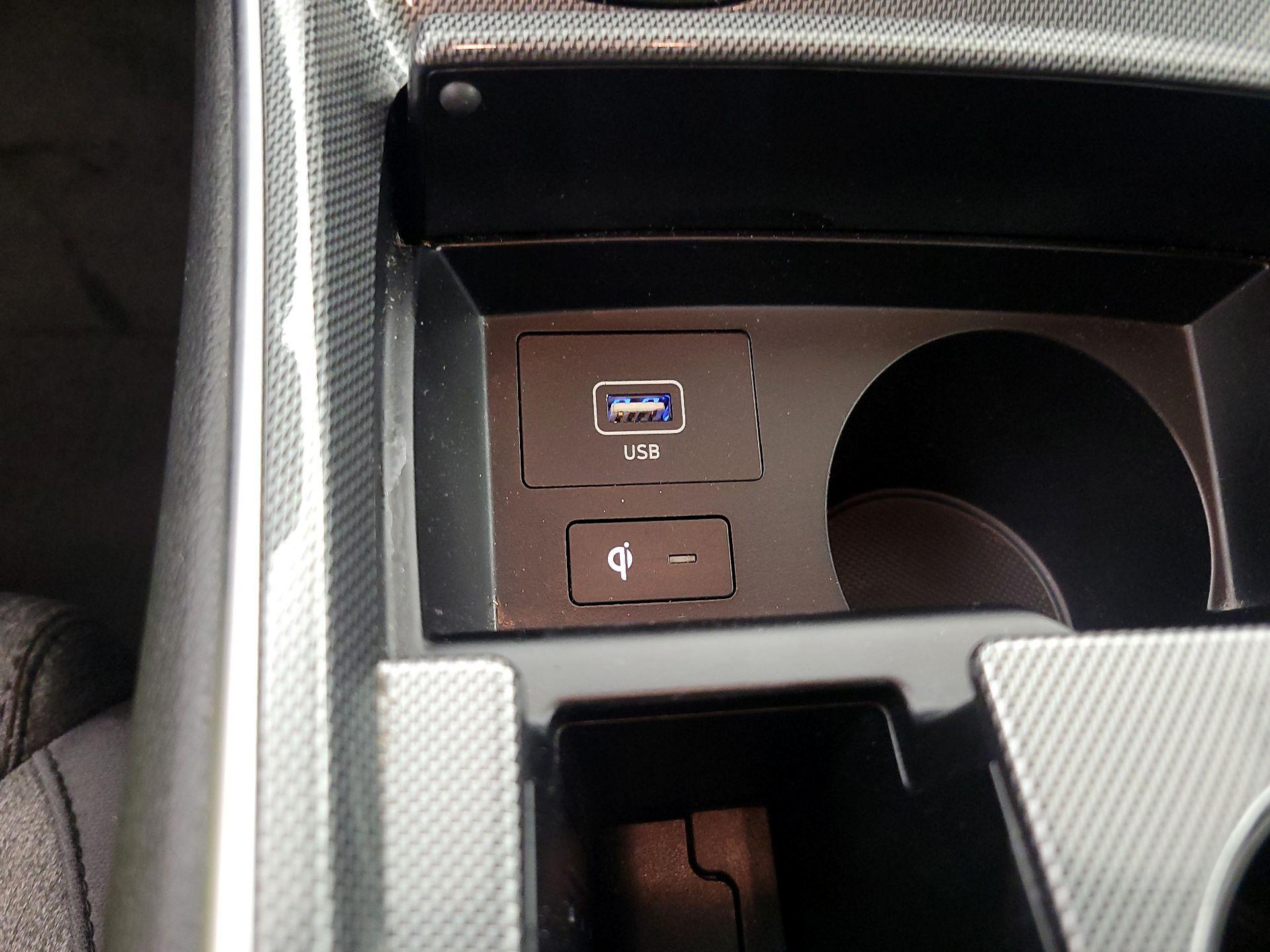 Thumbnail: 2023 Hyundai Santa Fe - 19