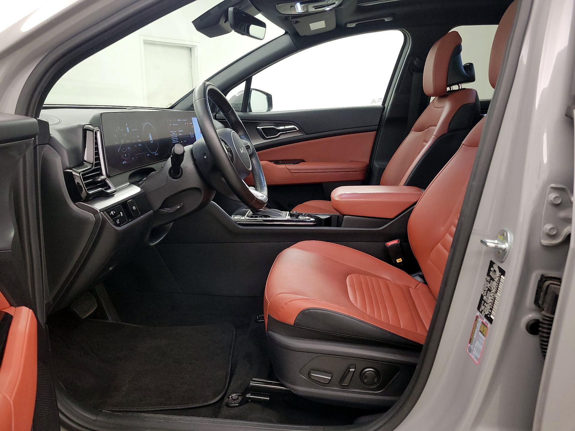 Thumbnail: 2023 Kia Sportage - 11