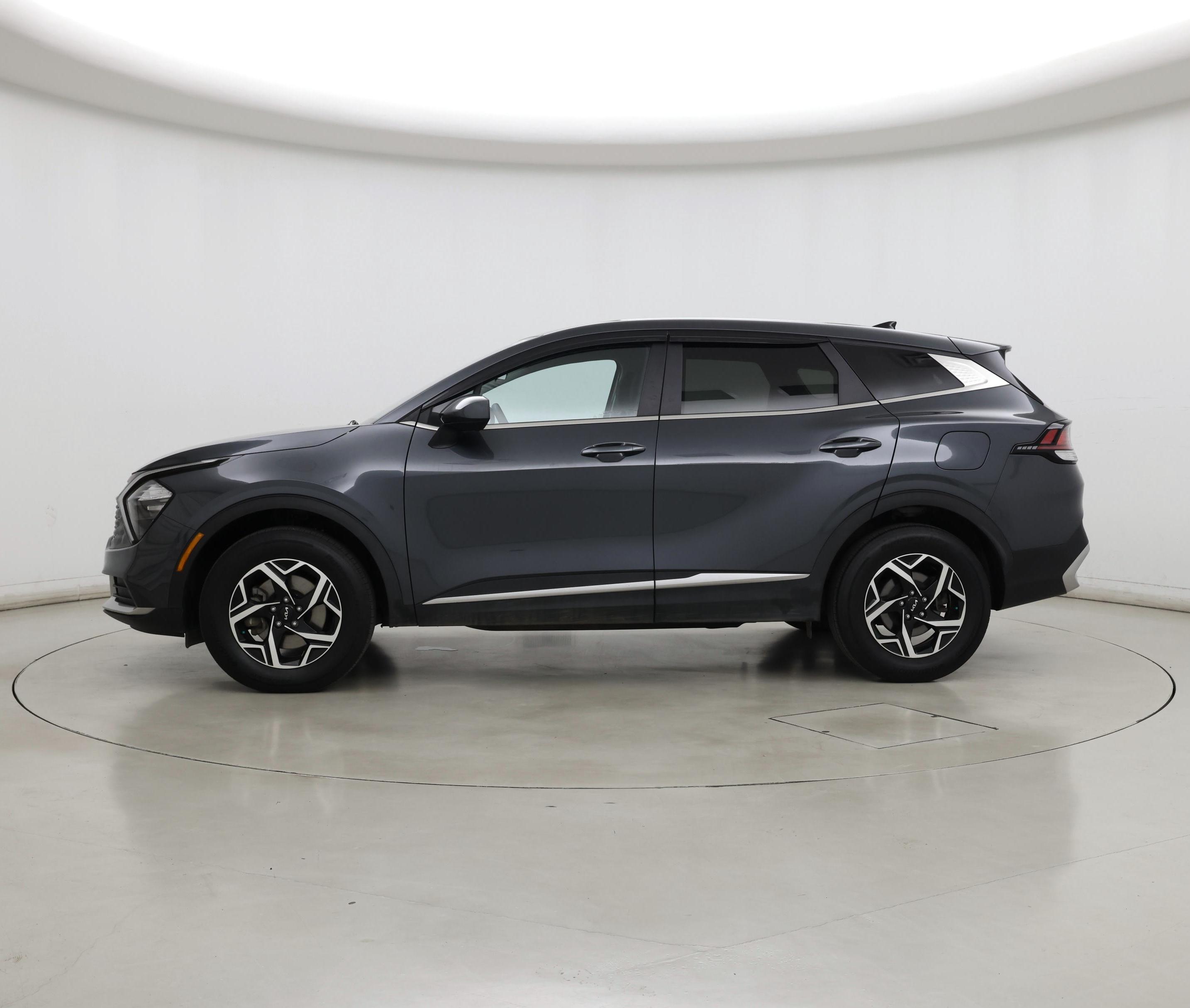 Thumbnail: 2023 Kia Sportage - 3