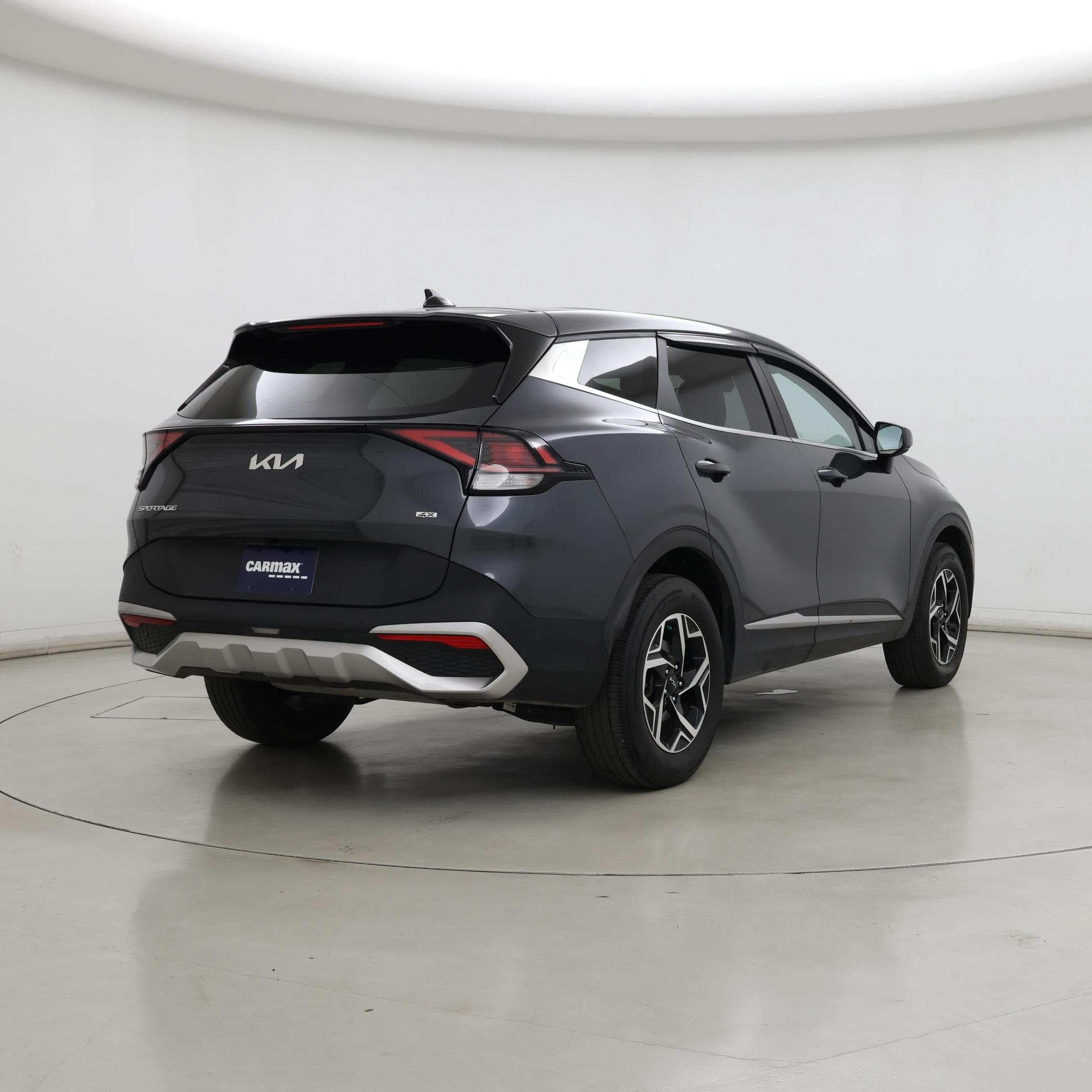 Thumbnail: 2023 Kia Sportage - 8