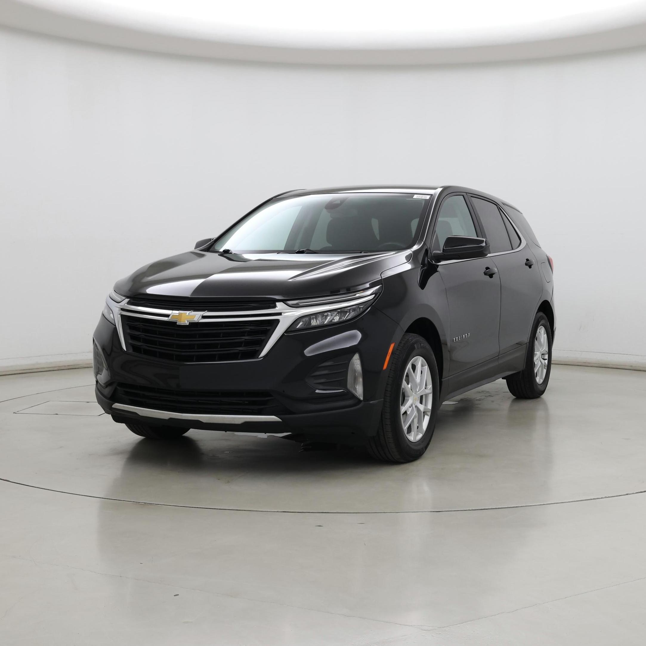 Thumbnail: 2022 Chevrolet Equinox - 4