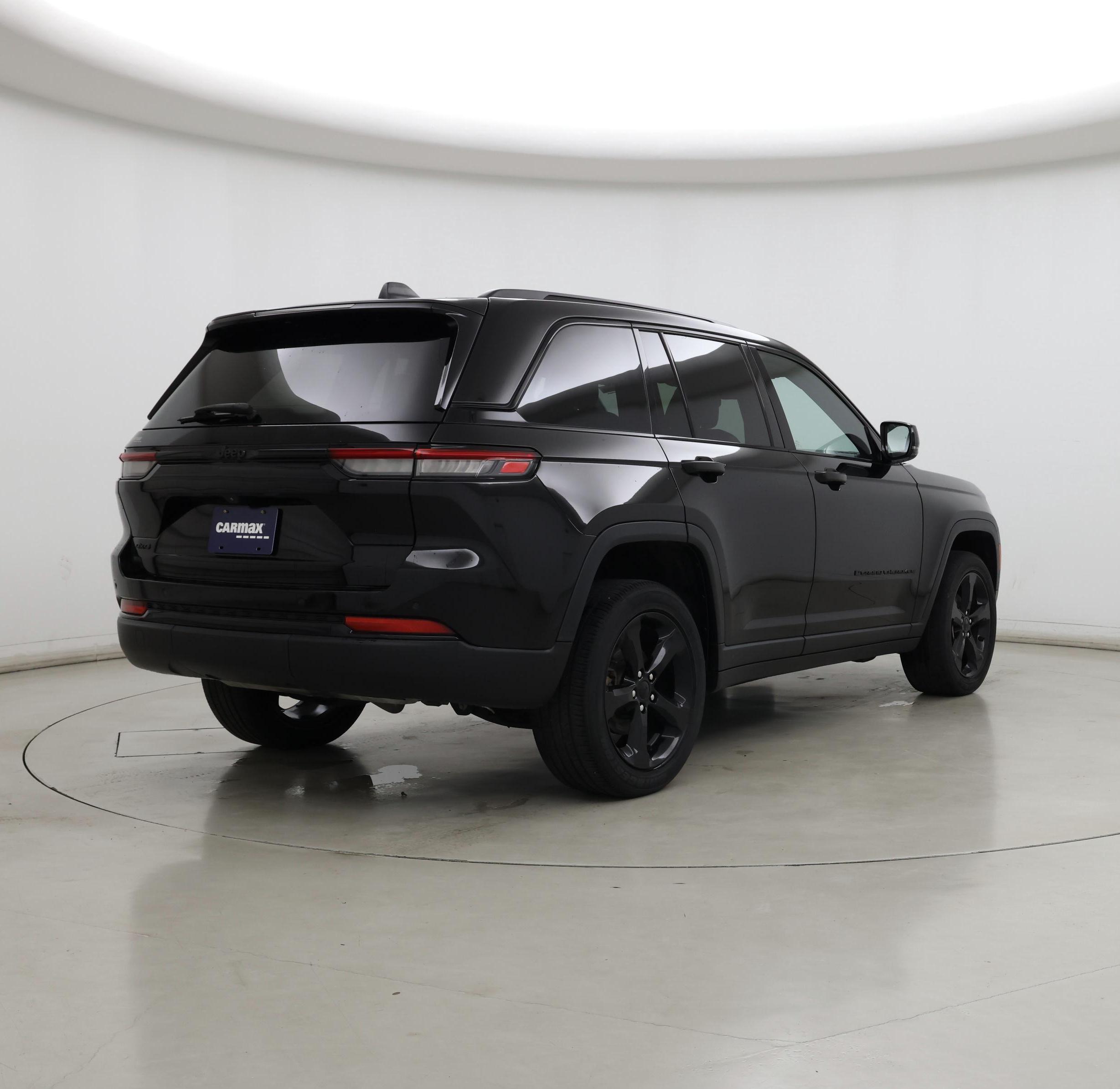 Thumbnail: 2022 Jeep Grand Cherokee - 8