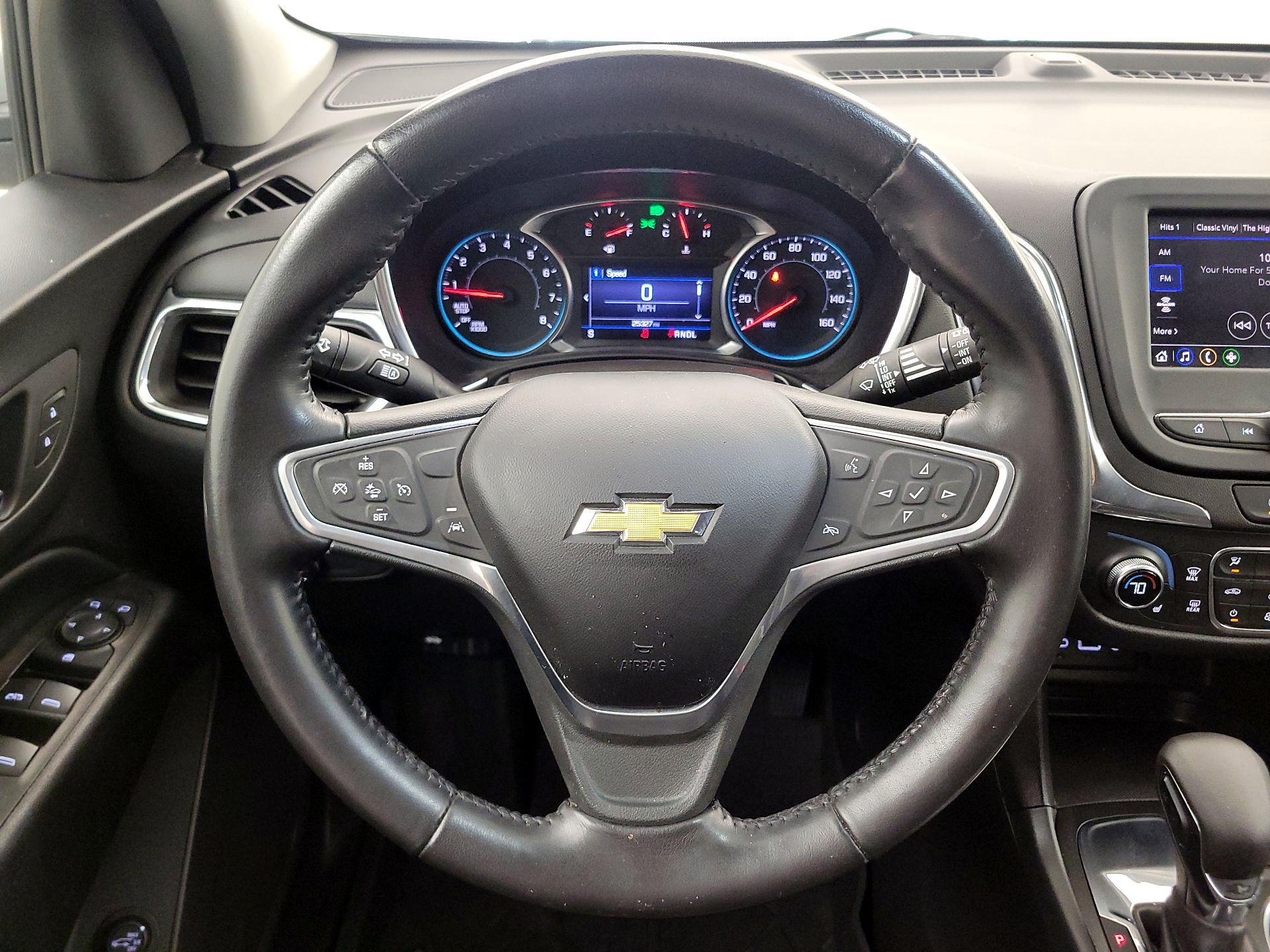 Thumbnail: 2022 Chevrolet Equinox - 10