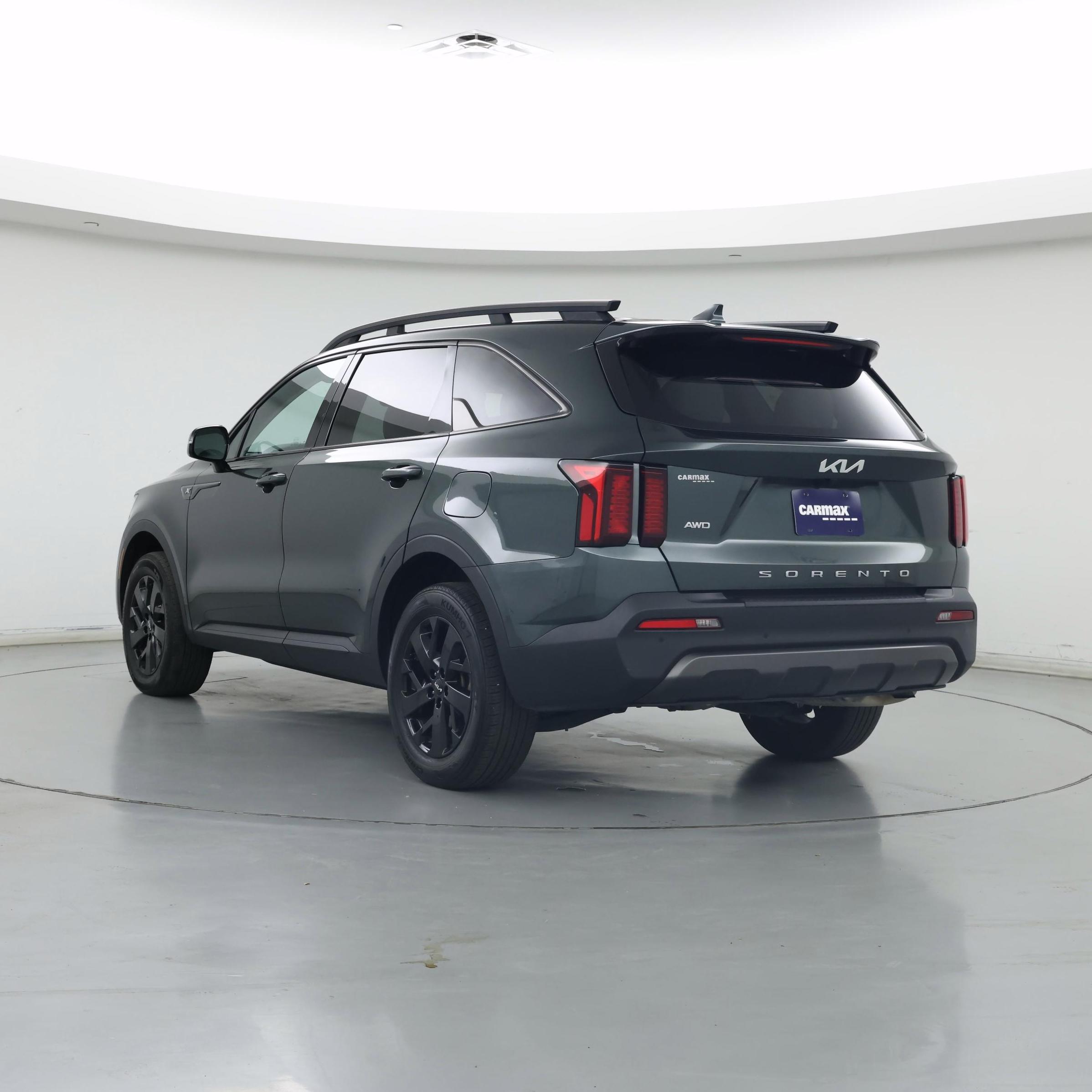 Thumbnail: 2022 Kia Sorento - 2