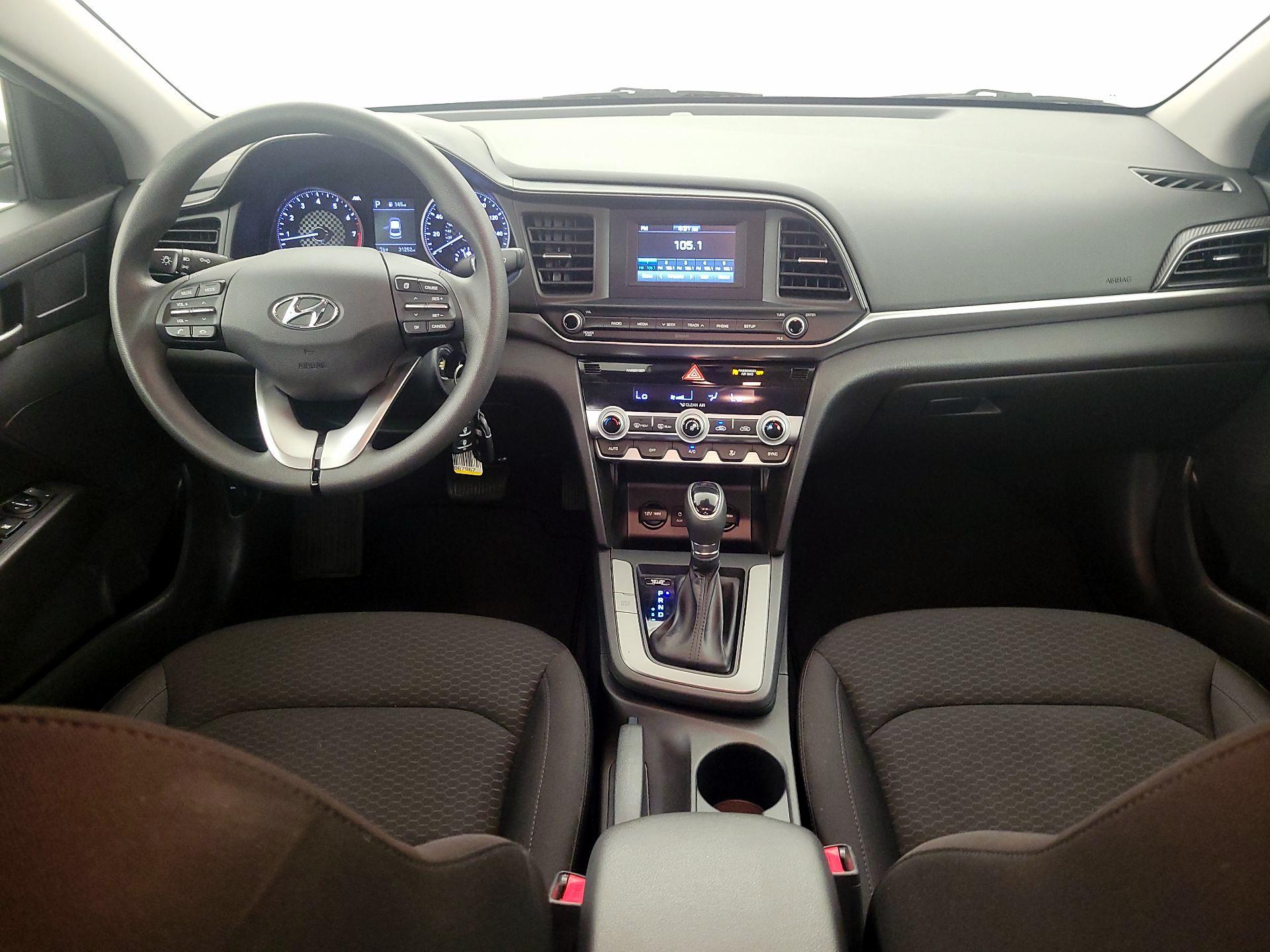 Thumbnail: 2020 Hyundai Elantra - 9