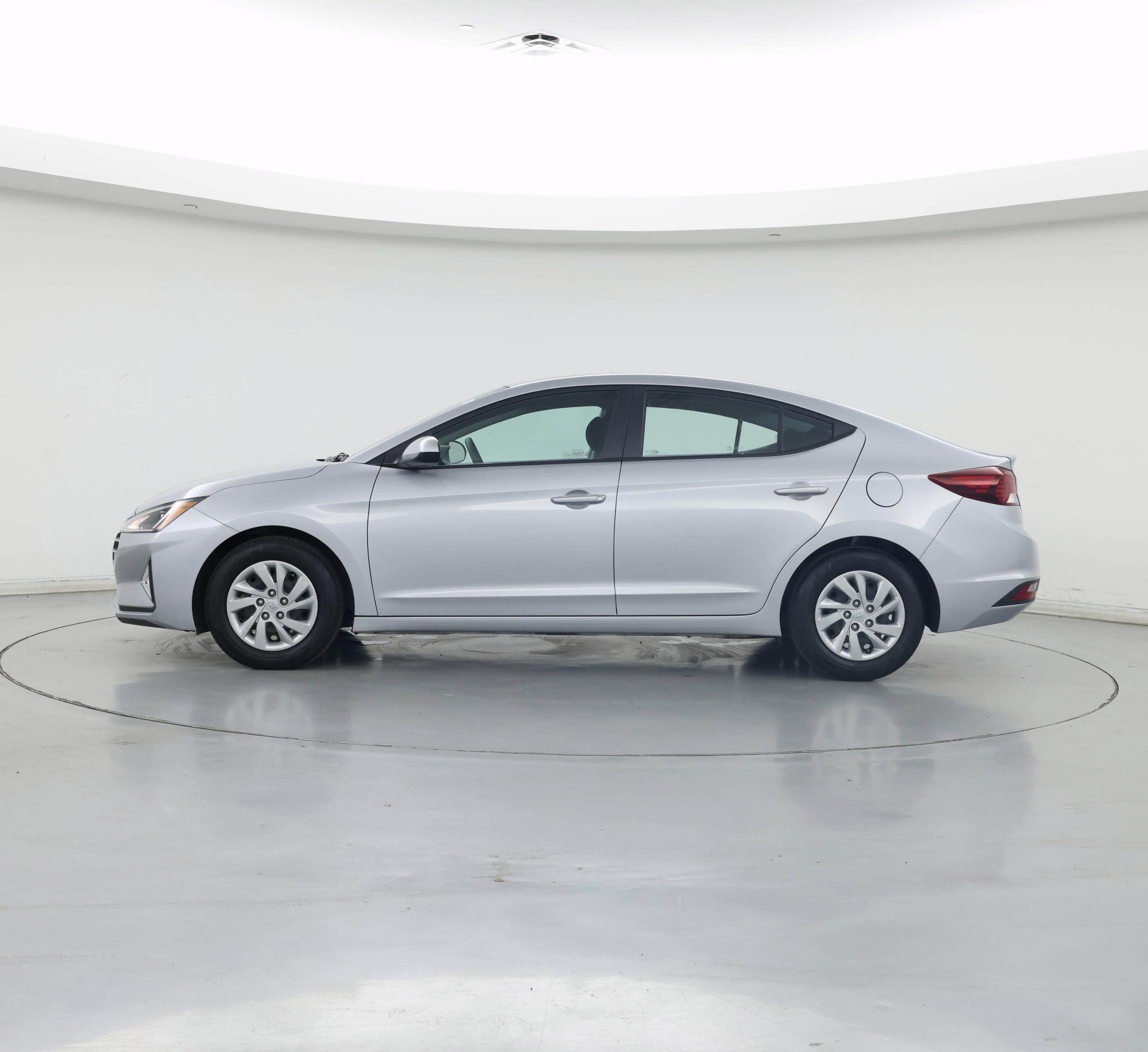 Thumbnail: 2020 Hyundai Elantra - 3