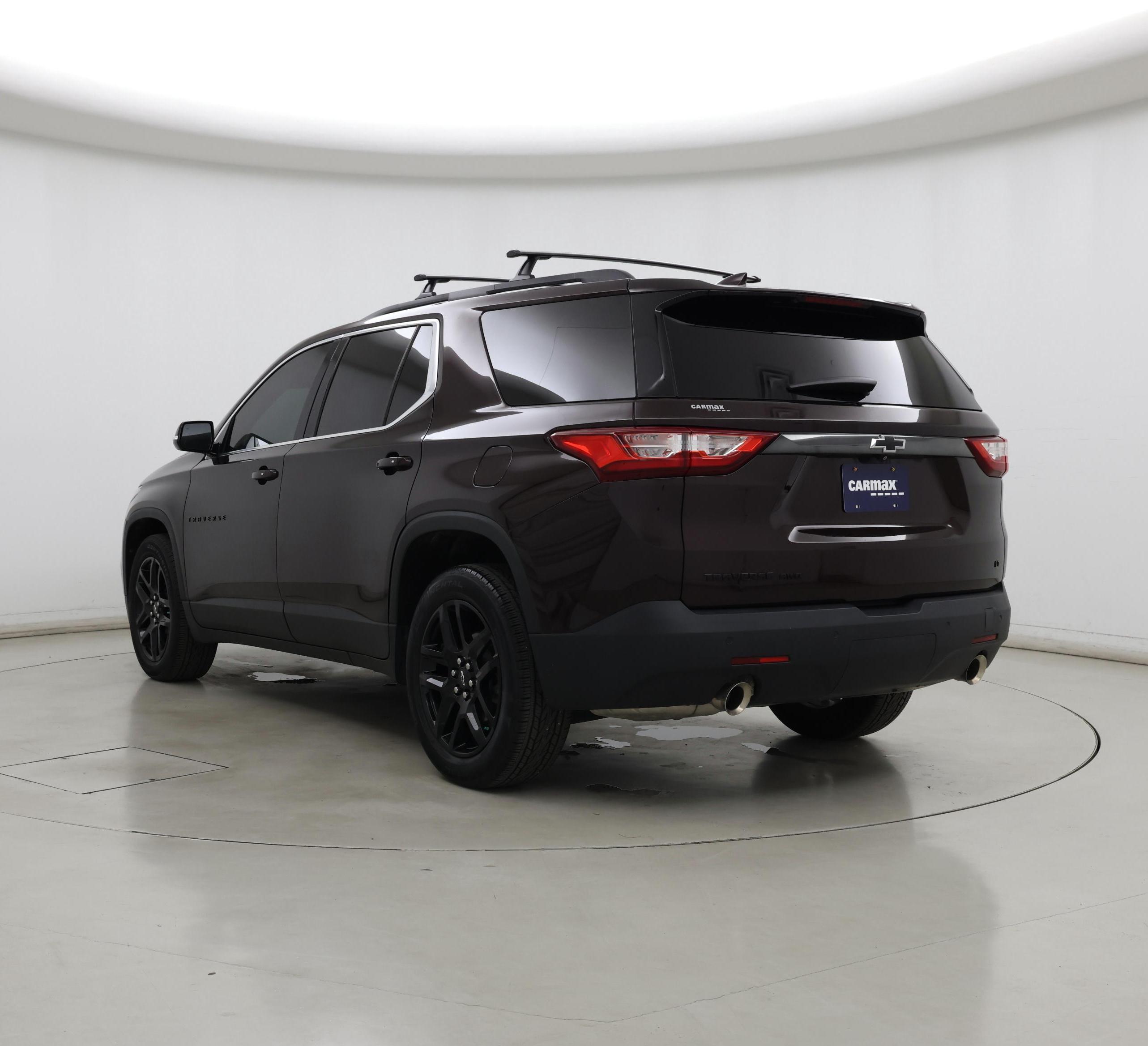 Thumbnail: 2021 Chevrolet Traverse - 2