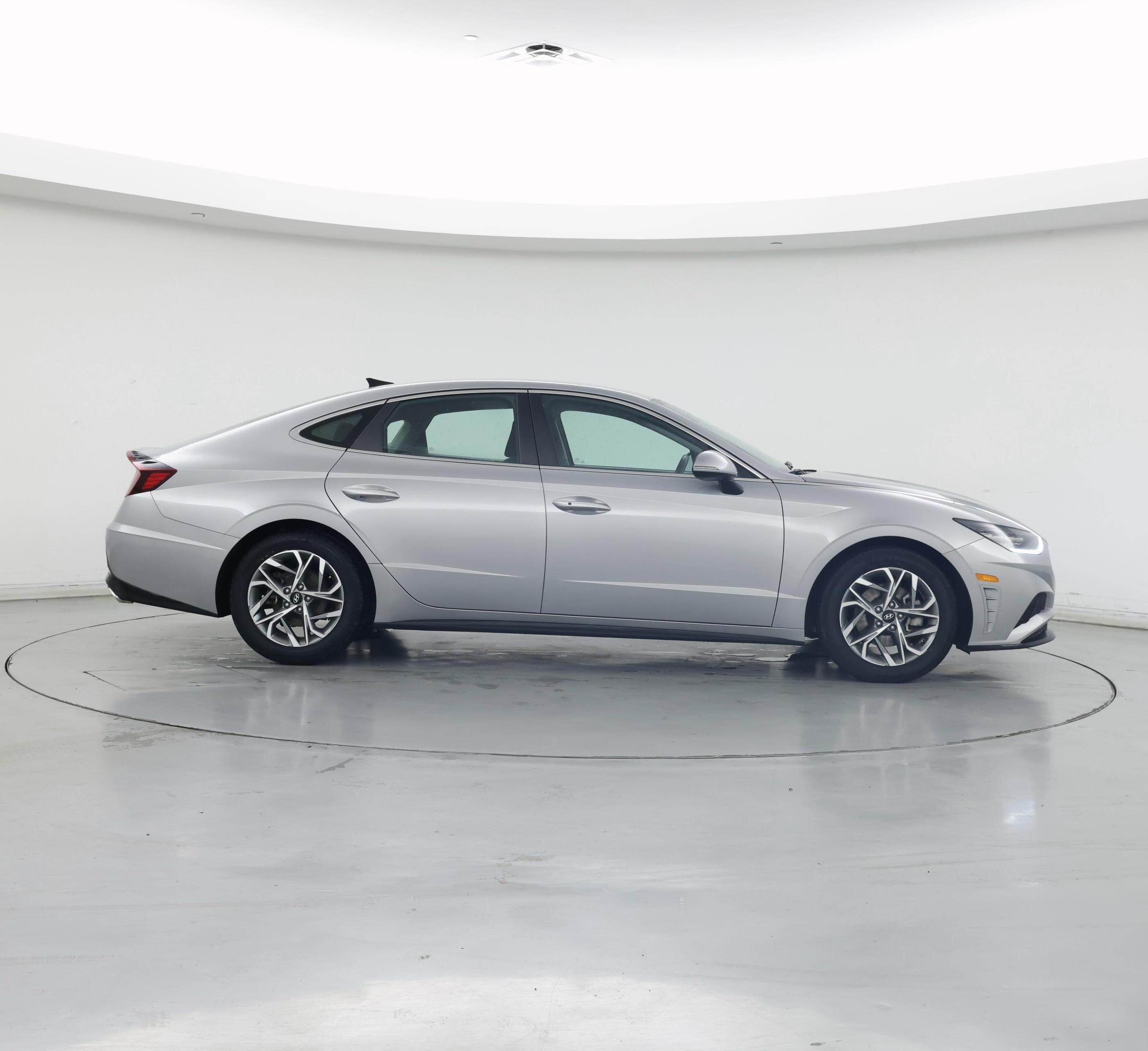 Thumbnail: 2023 Hyundai Sonata - 7