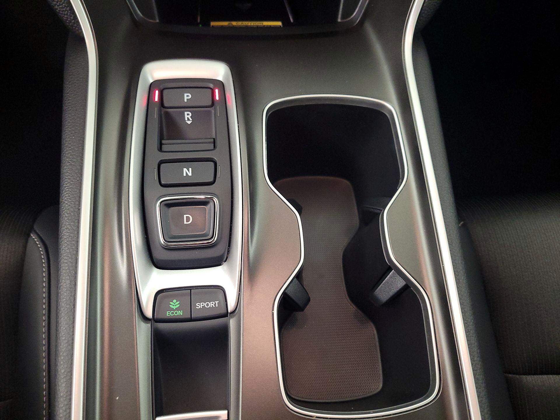 Thumbnail: 2022 Honda Accord - 17