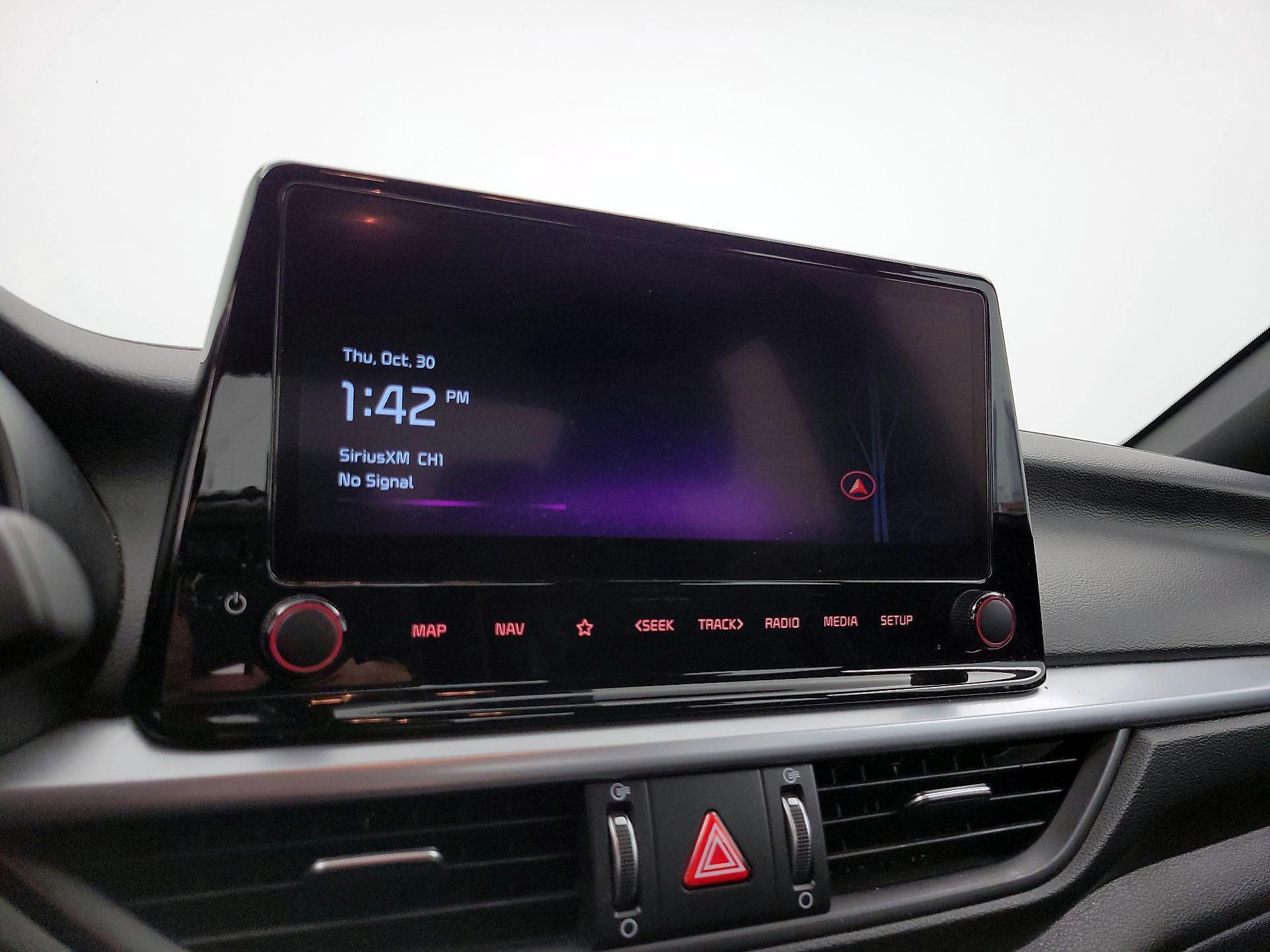 Thumbnail: 2023 Kia Forte - 16