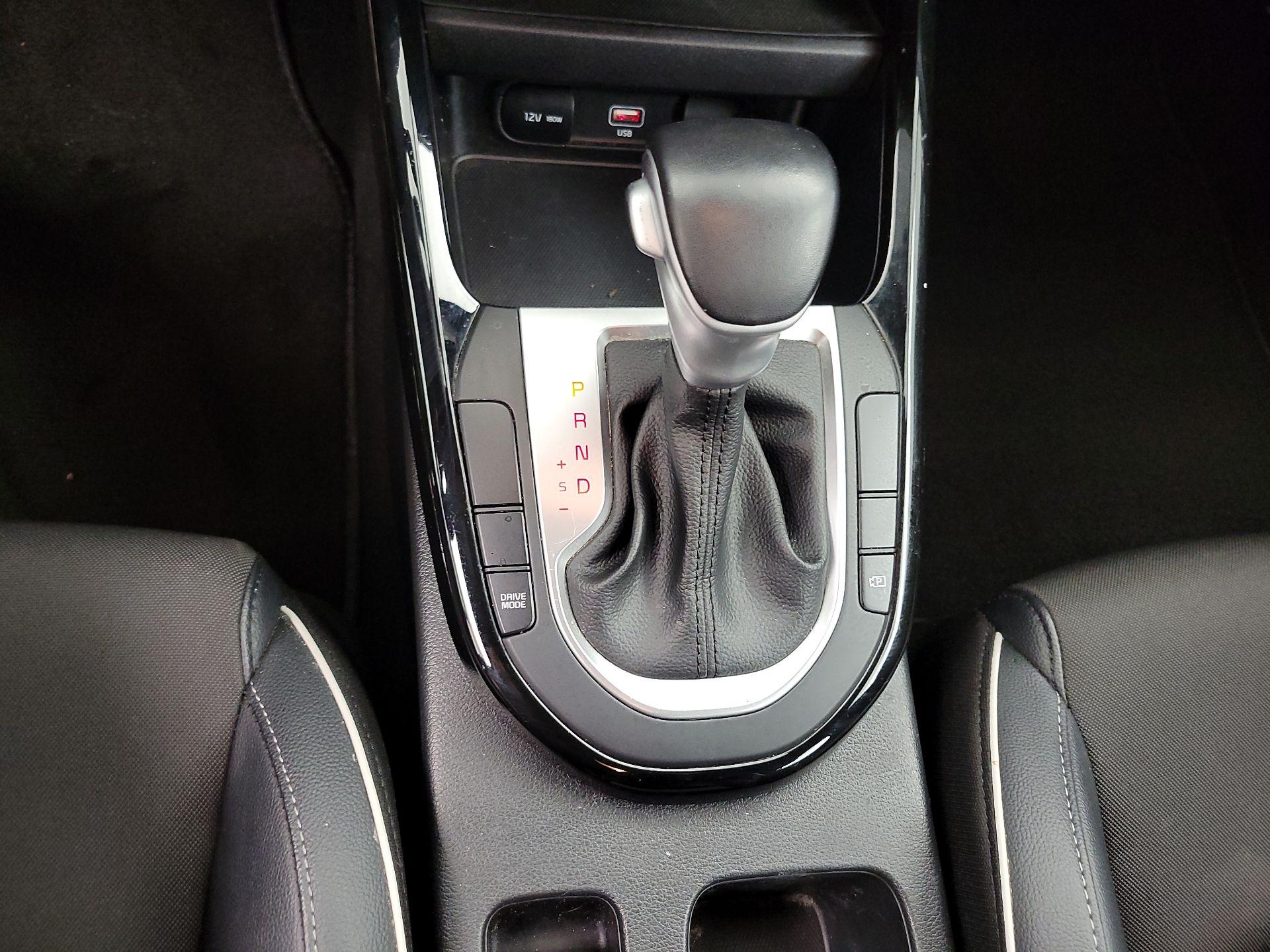 Thumbnail: 2023 Kia Forte - 18