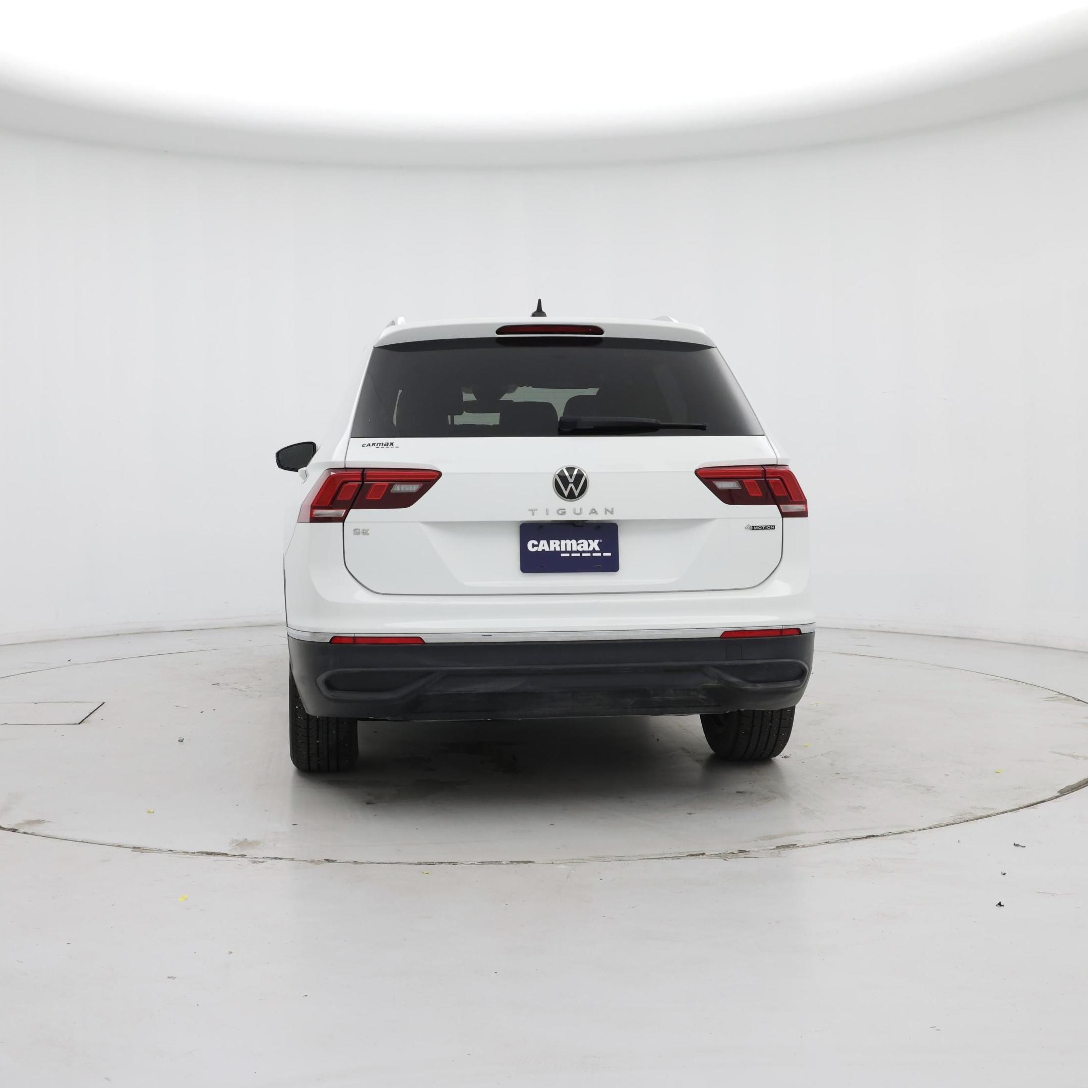 Thumbnail: 2022 Volkswagen Tiguan - 6
